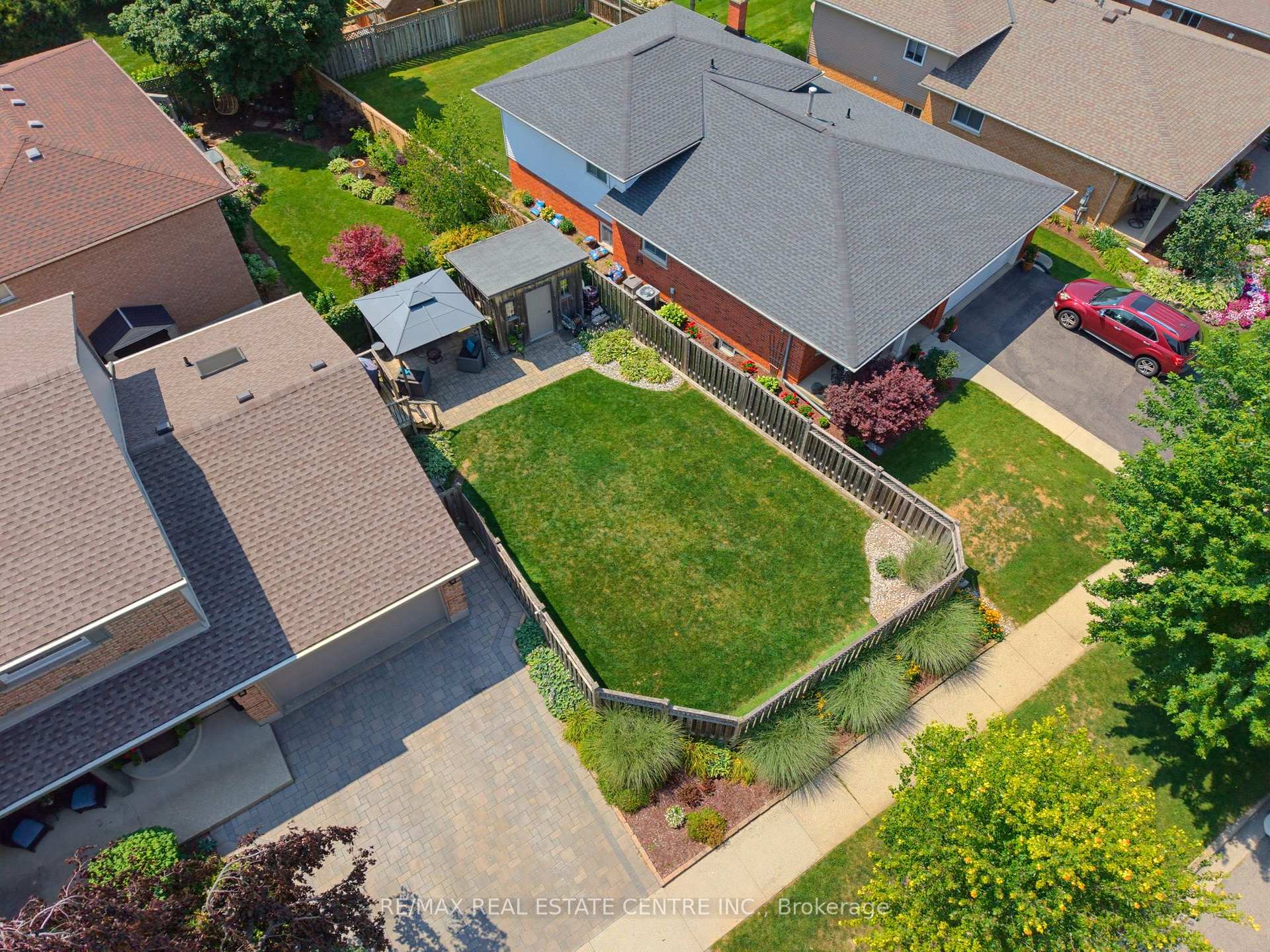 Photo 39 of 127 Michener Crescent, Kitchener, Idlewood — HOMEH