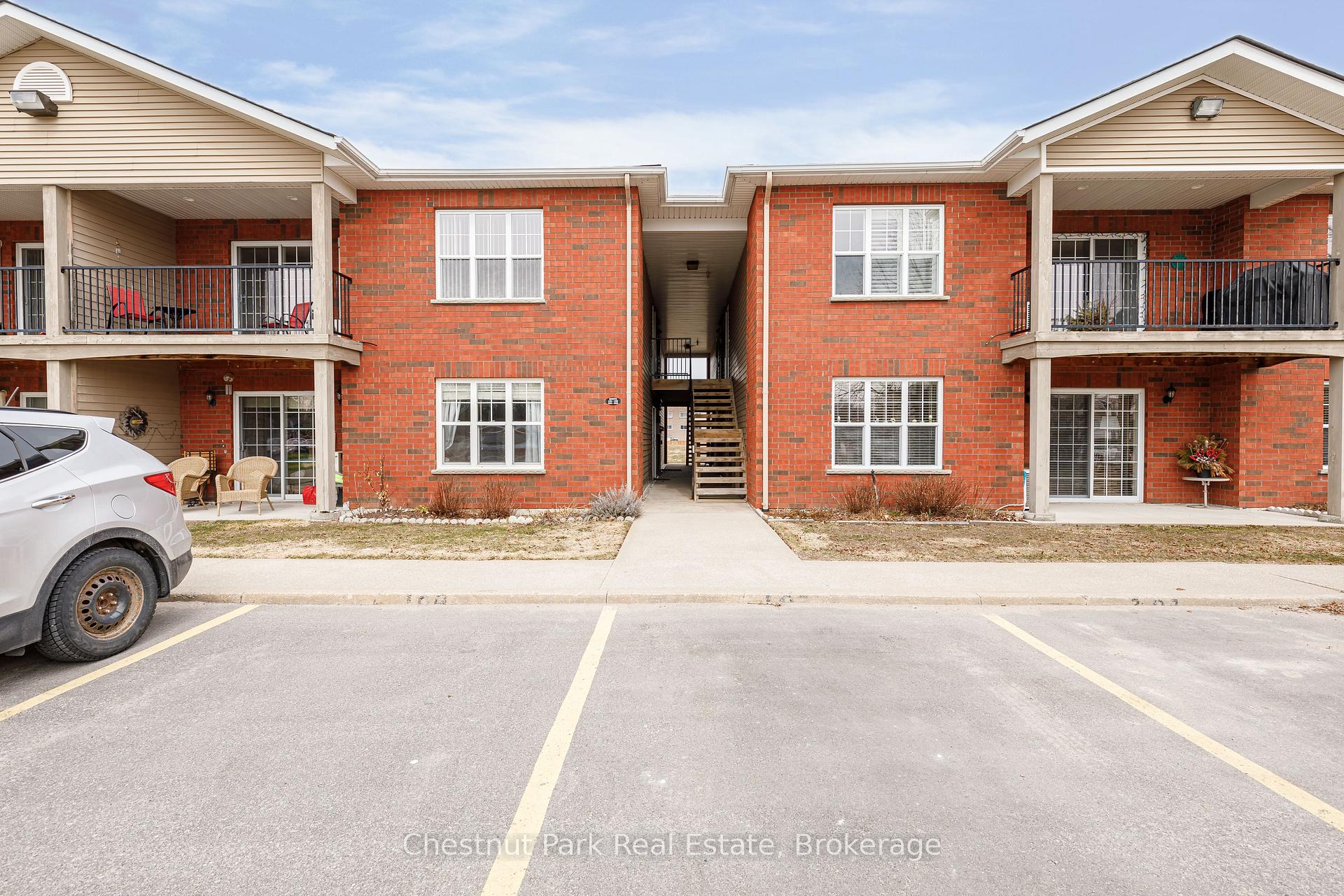 Photo 6 of Unit 206, 435 Walnut Street, Collingwood — HOMEH