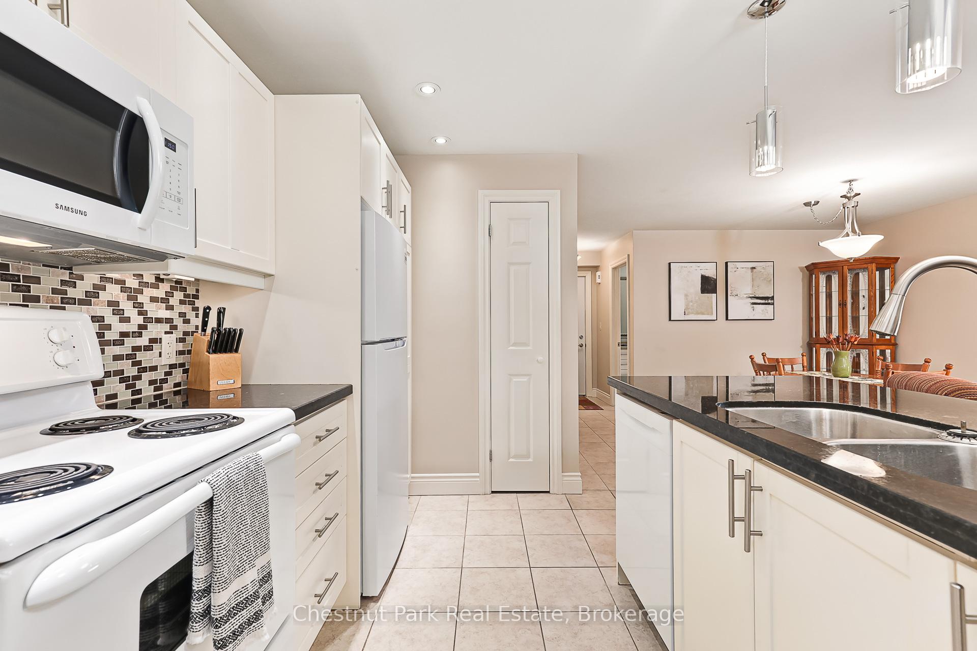 Photo 16 of Unit 206, 435 Walnut Street, Collingwood — HOMEH