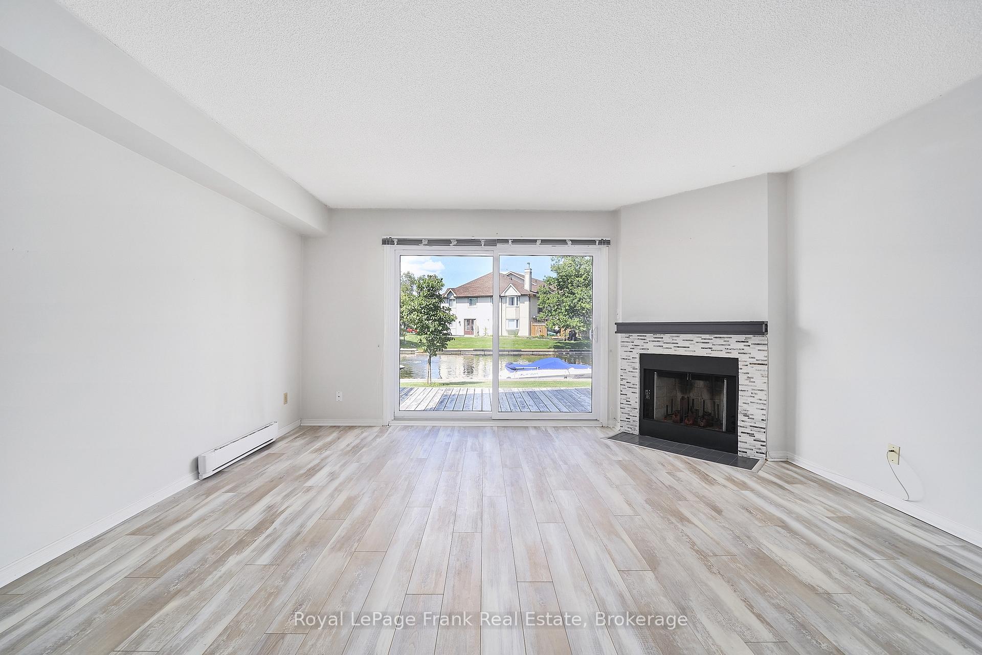 Photo 15 of Unit 18, 11 Laguna Parkway, Ramara, Rural Ramara — HOMEH