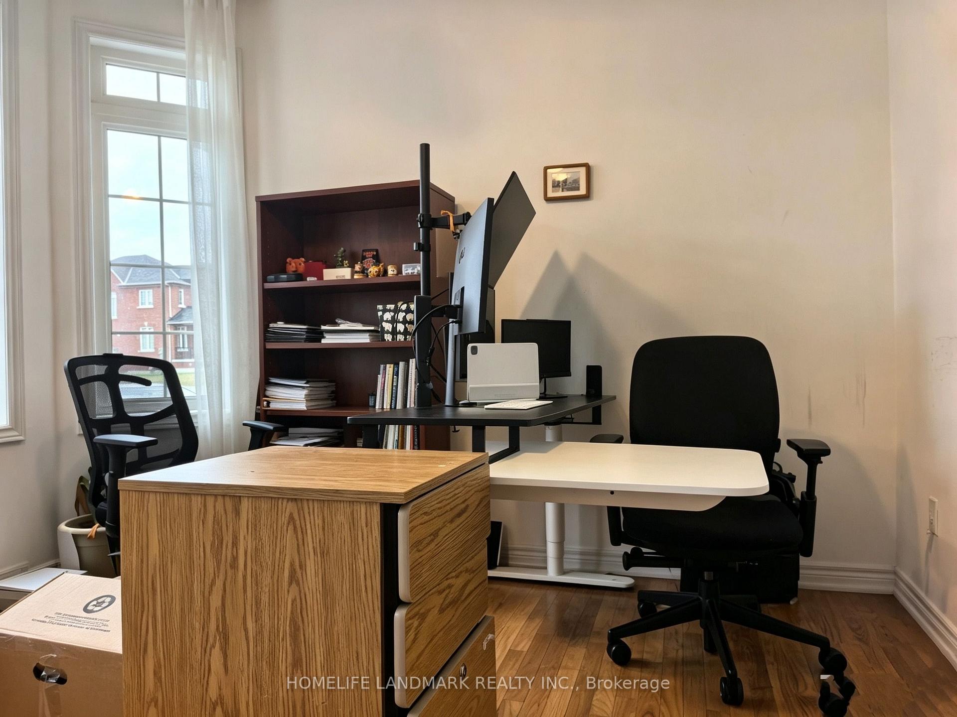 Photo 2 of 61 Mahogany Forest Drive, Vaughan, Patterson — HOMEH