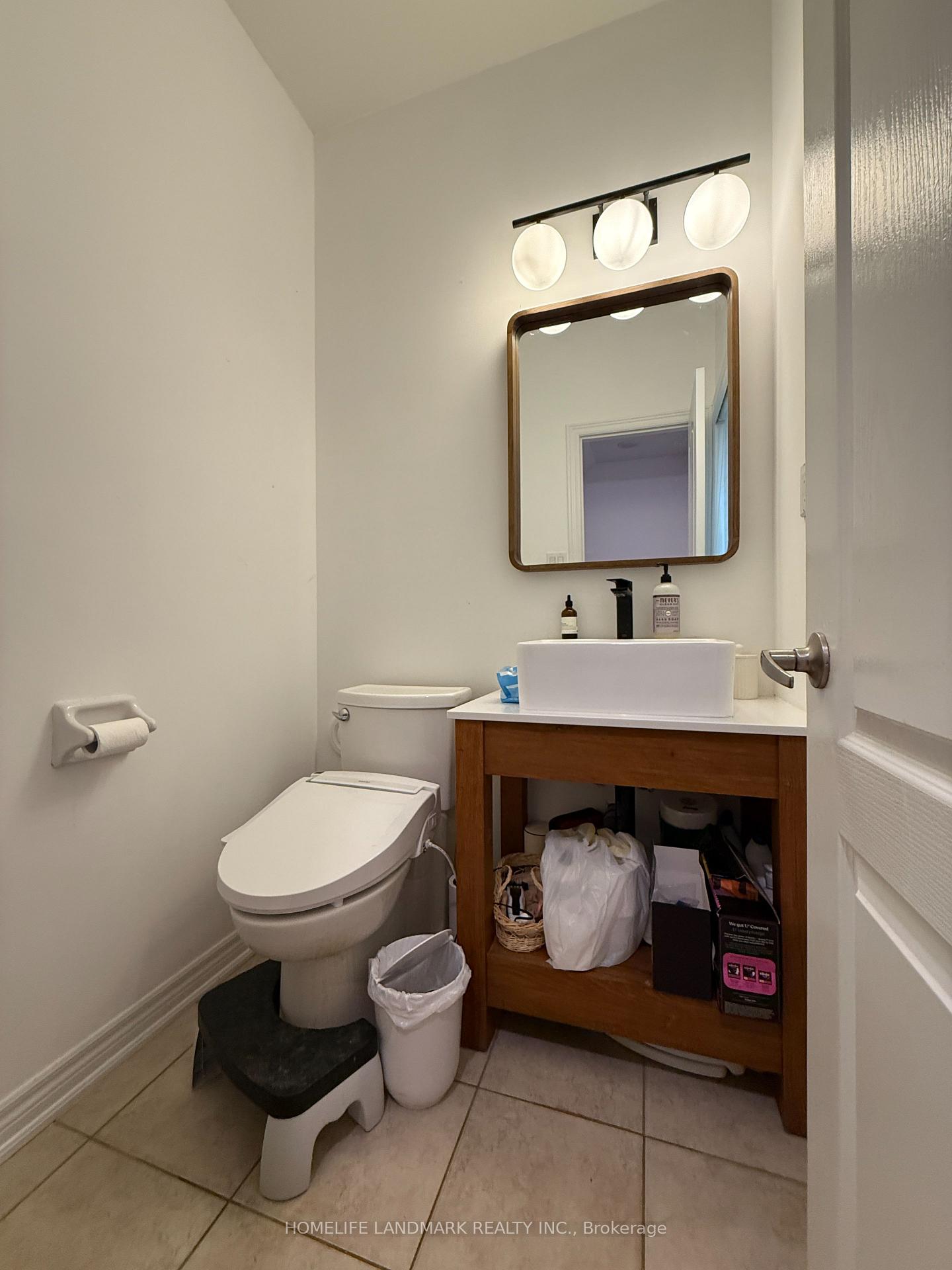 Photo 13 of 61 Mahogany Forest Drive, Vaughan, Patterson — HOMEH