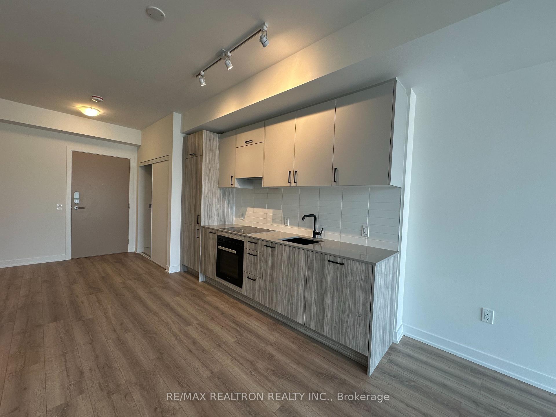 Photo 4 of Unit 217, 1 Kyle Lowry Road, North York, Banbury-Don Mills — HOMEH