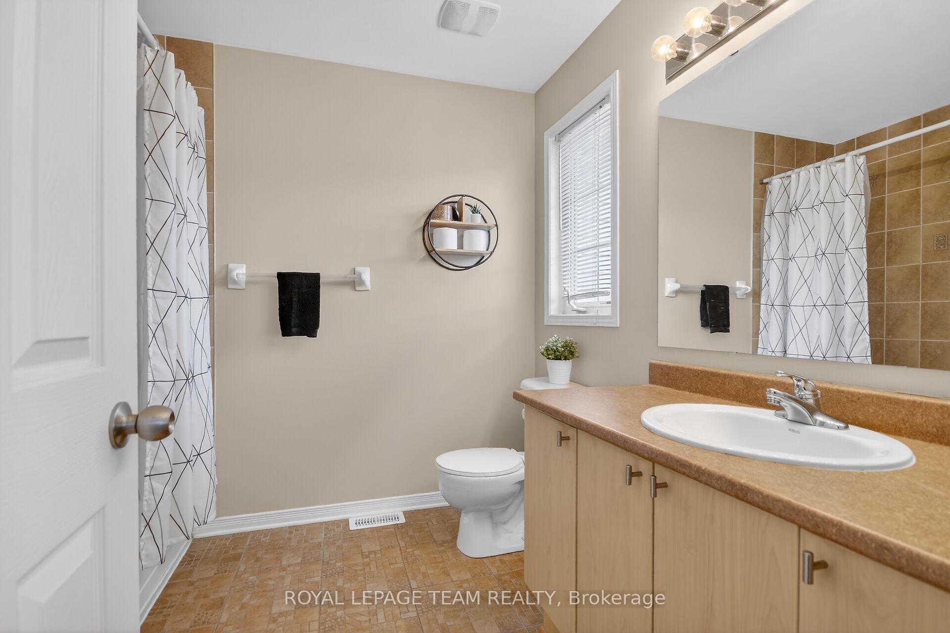 Photo 19 of 317 Copperfield Crescent, Ottawa, Barrhaven - Cedargrove/Fraserdale — HOMEH