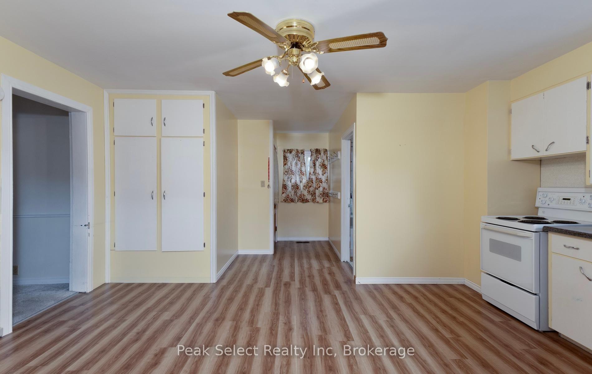 Photo 9 of 620 Jones Street E, St. Marys — HOMEH
