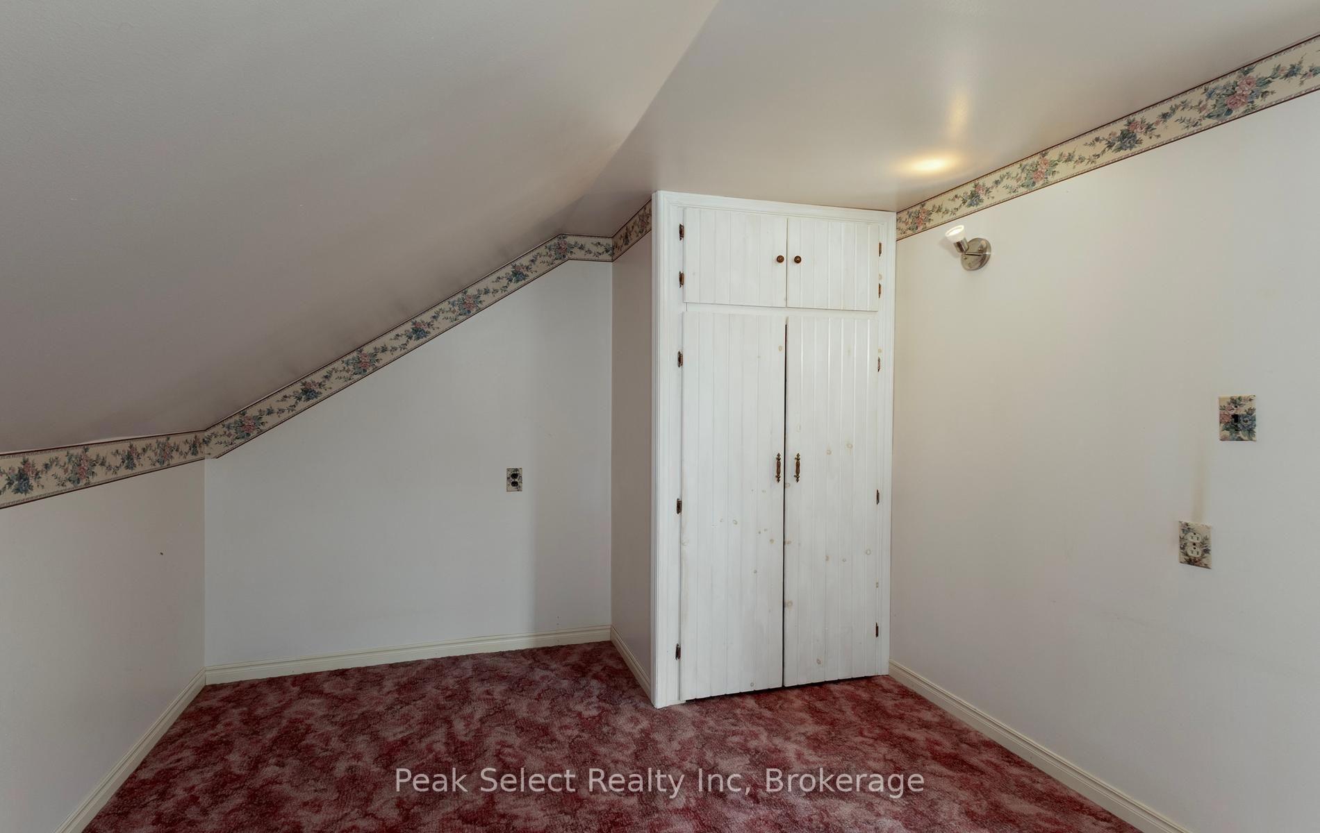Photo 13 of 620 Jones Street E, St. Marys — HOMEH