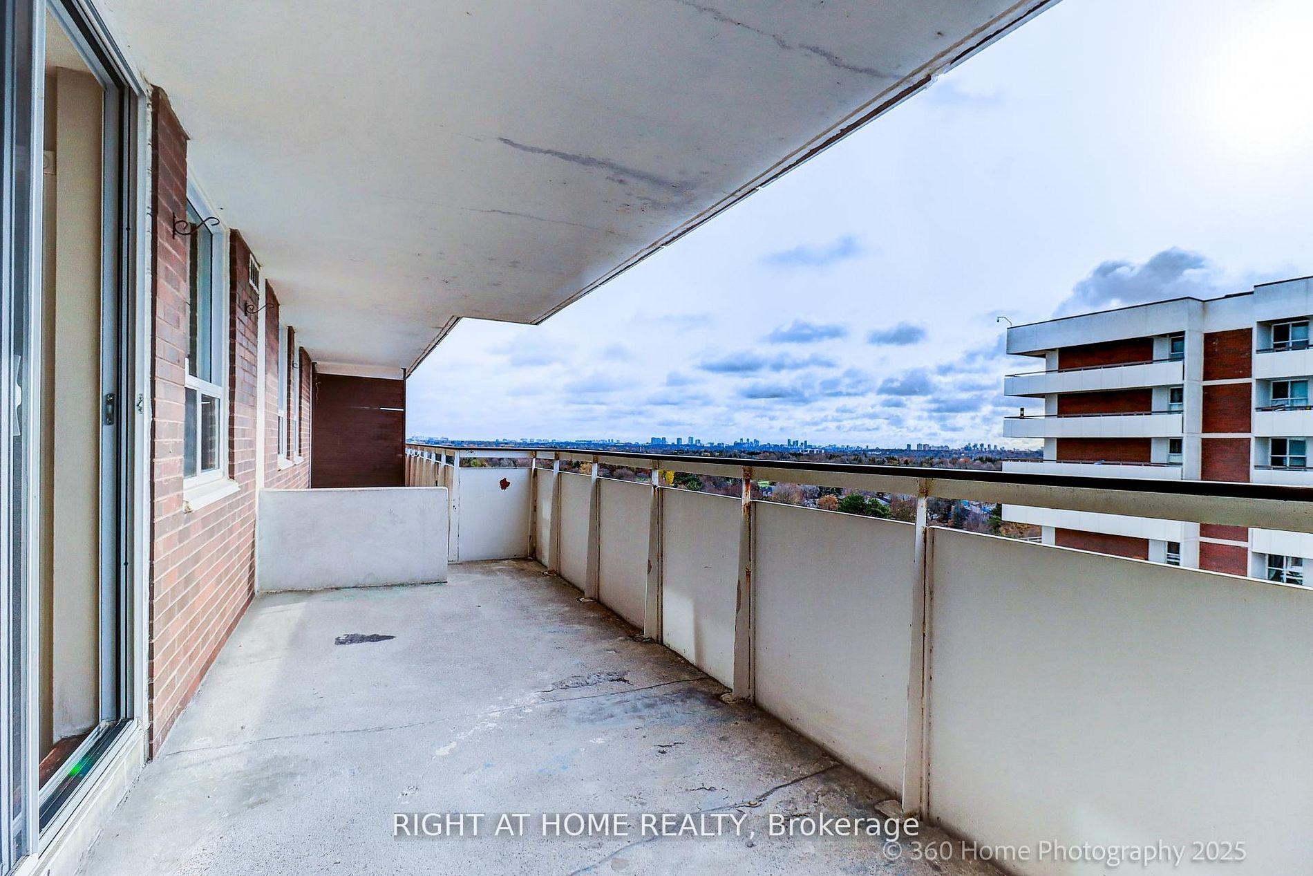 Photo 24 of Unit 1107, 1 Royal Orchard Boulevard, Markham, Royal Orchard — HOMEH