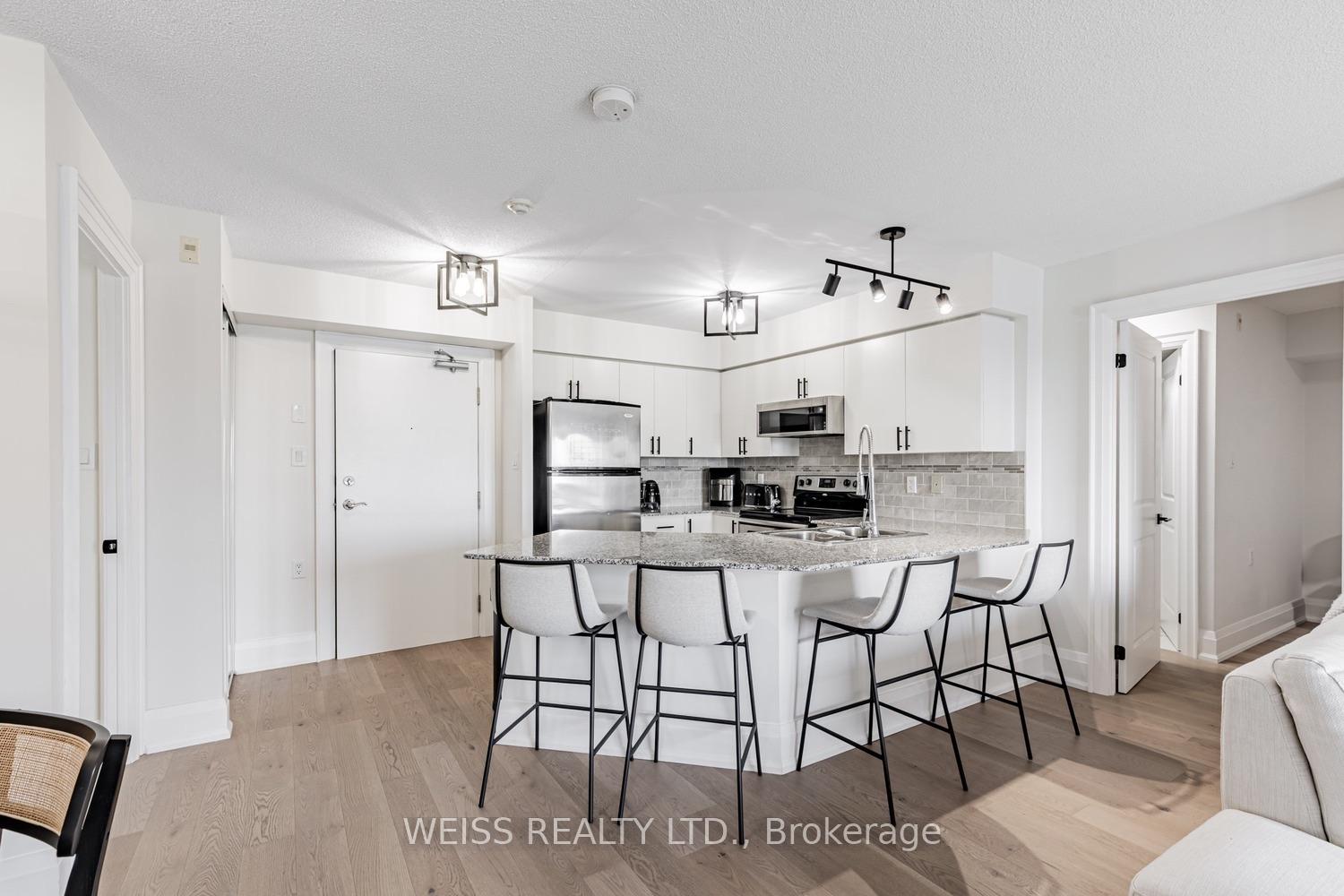 Front of Unit 609, 872 Sheppard Avenue W