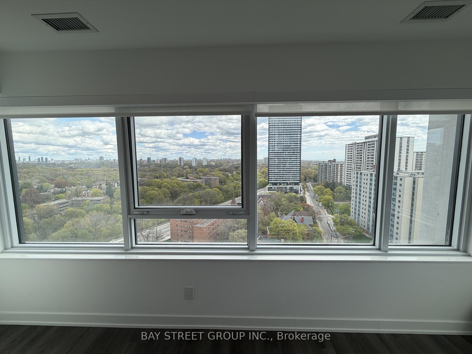 Photo 7 of 609 Sherbourne Street, Toronto, North St. James Town — HOMEH