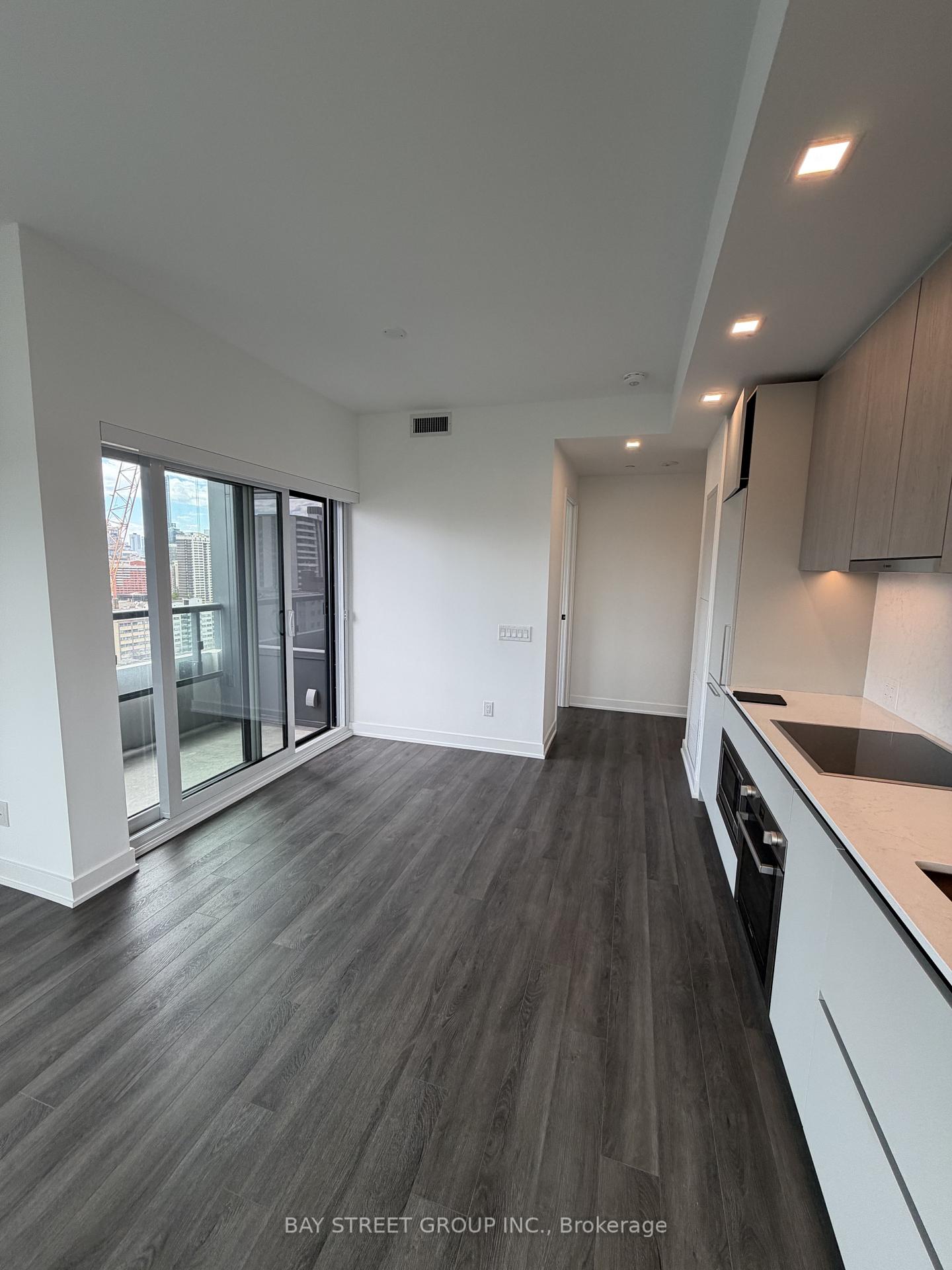 Photo 10 of 609 Sherbourne Street, Toronto, North St. James Town — HOMEH