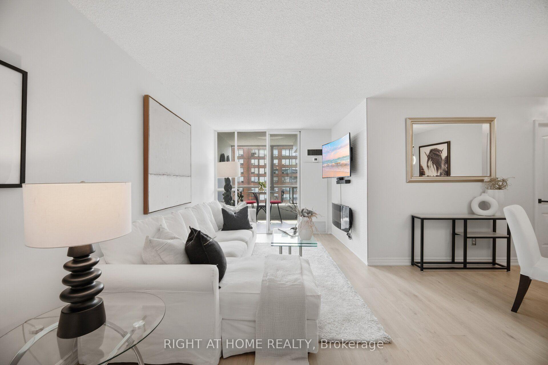 Photo 8 of Unit 1711, 1276 Maple Crossing Boulevard, Burlington, Brant — HOMEH