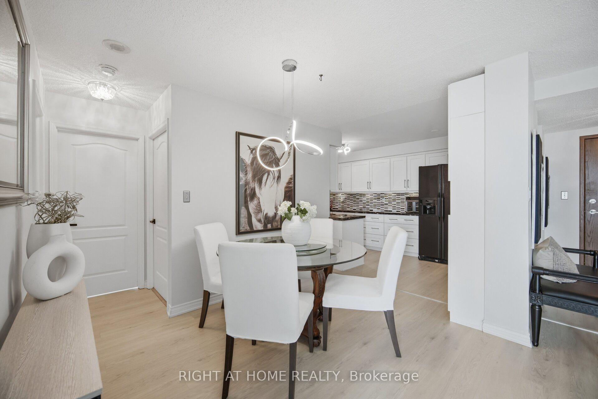 Photo 13 of Unit 1711, 1276 Maple Crossing Boulevard, Burlington, Brant — HOMEH