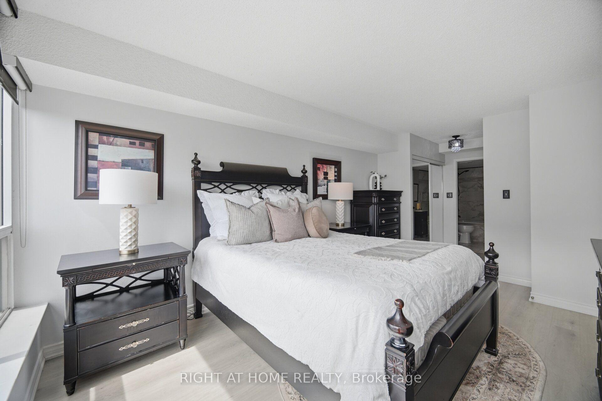 Photo 24 of Unit 1711, 1276 Maple Crossing Boulevard, Burlington, Brant — HOMEH