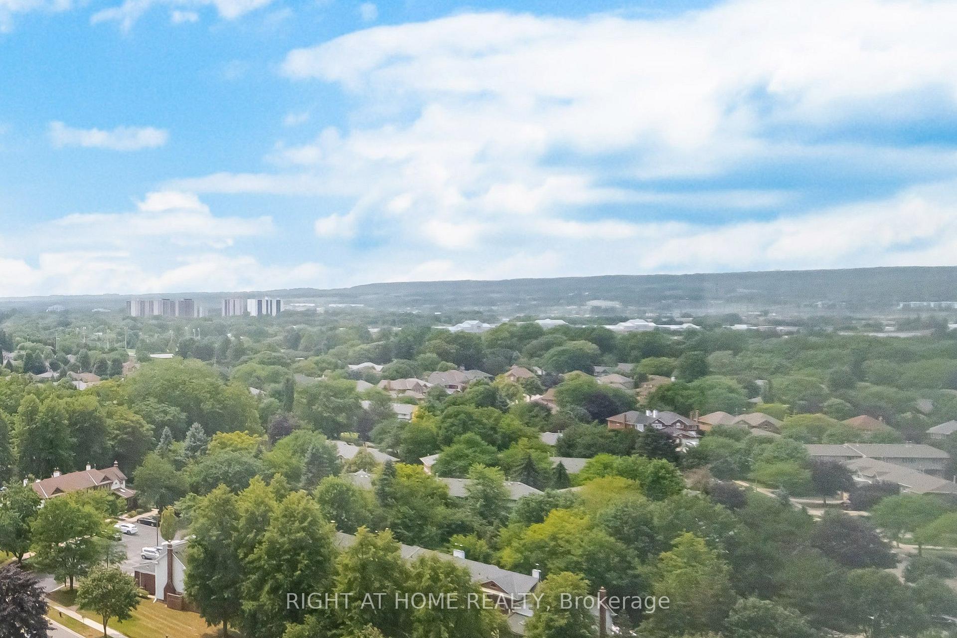 Photo 27 of Unit 1711, 1276 Maple Crossing Boulevard, Burlington, Brant — HOMEH