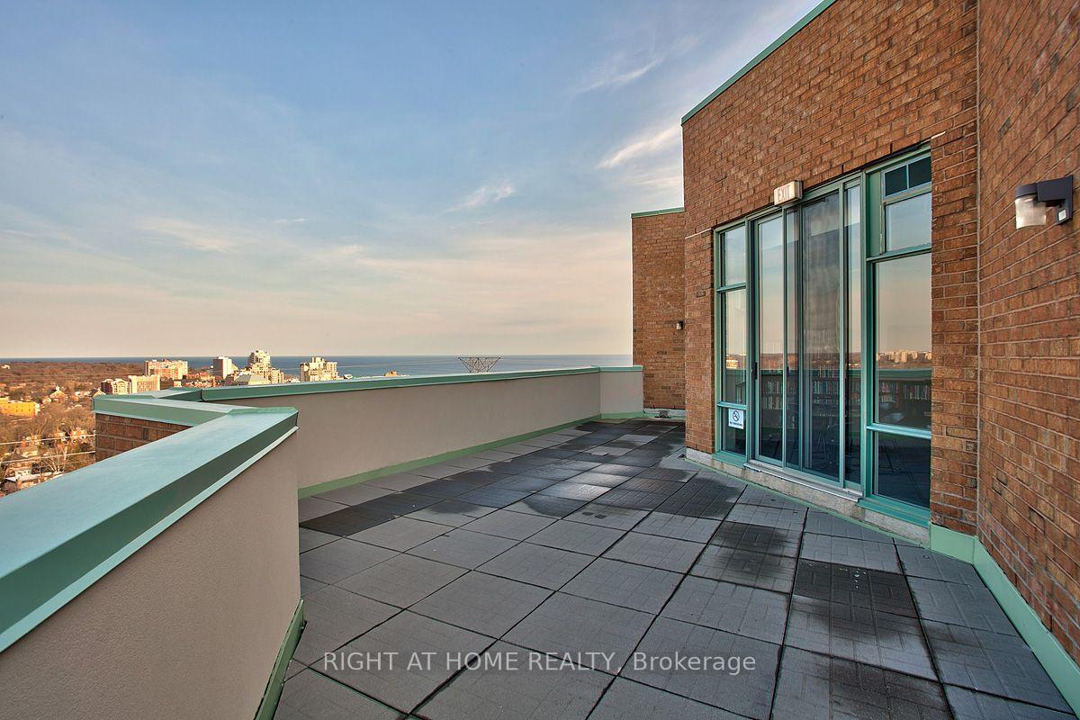 Photo 42 of Unit 1711, 1276 Maple Crossing Boulevard, Burlington, Brant — HOMEH