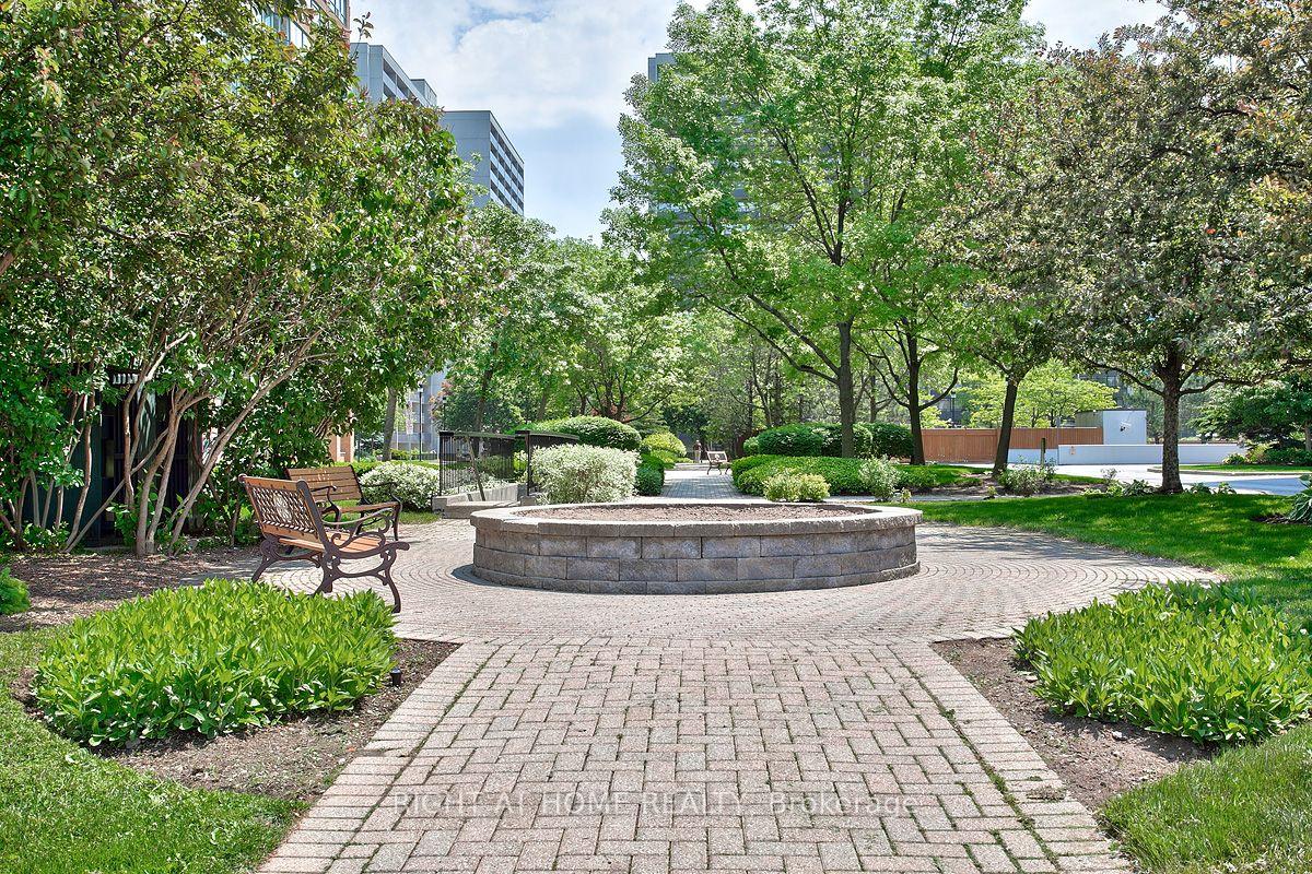 Photo 43 of Unit 1711, 1276 Maple Crossing Boulevard, Burlington, Brant — HOMEH