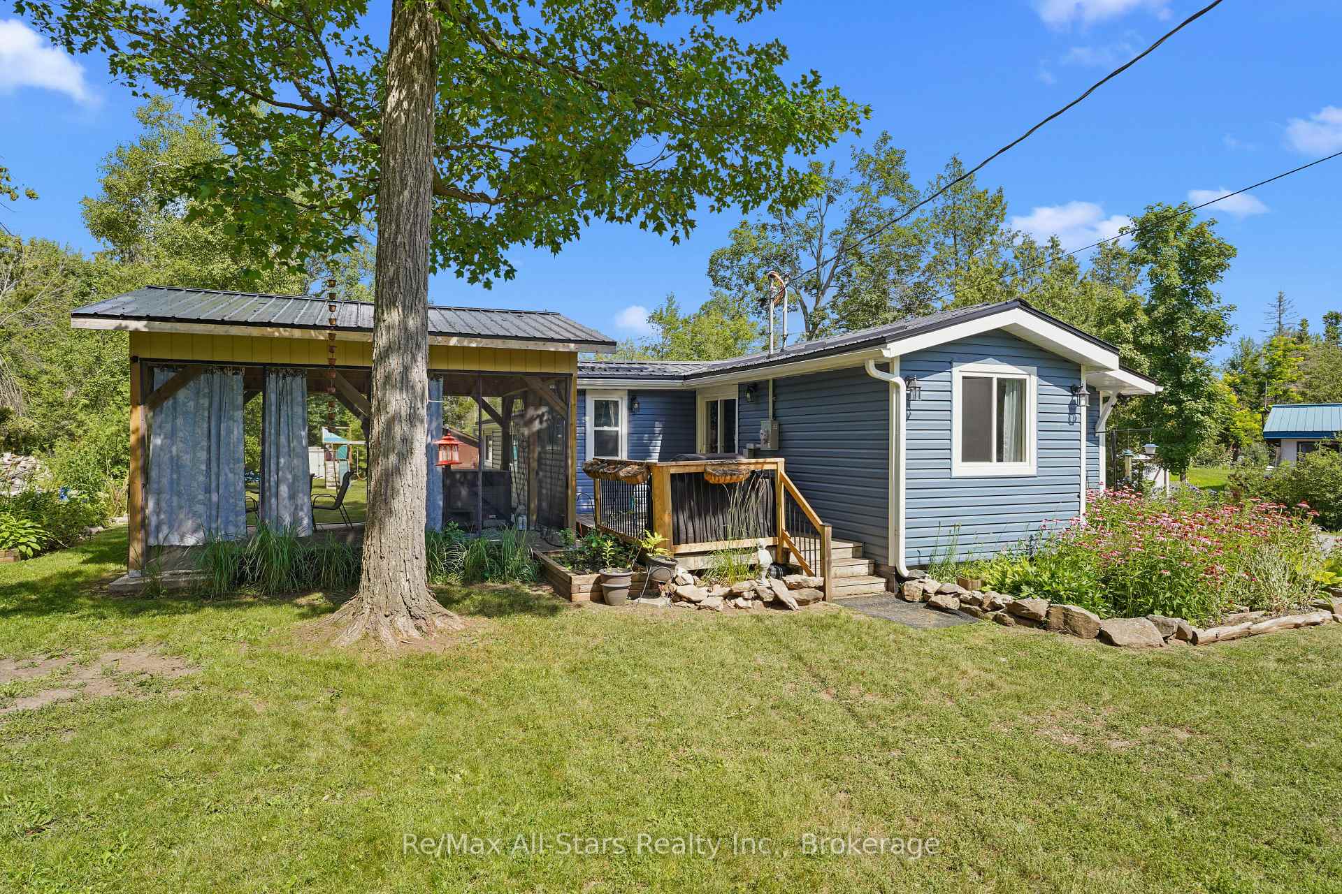 Photo 3 of 117 Echo Bay Road, Kawartha Lakes, Bobcaygeon — HOMEH