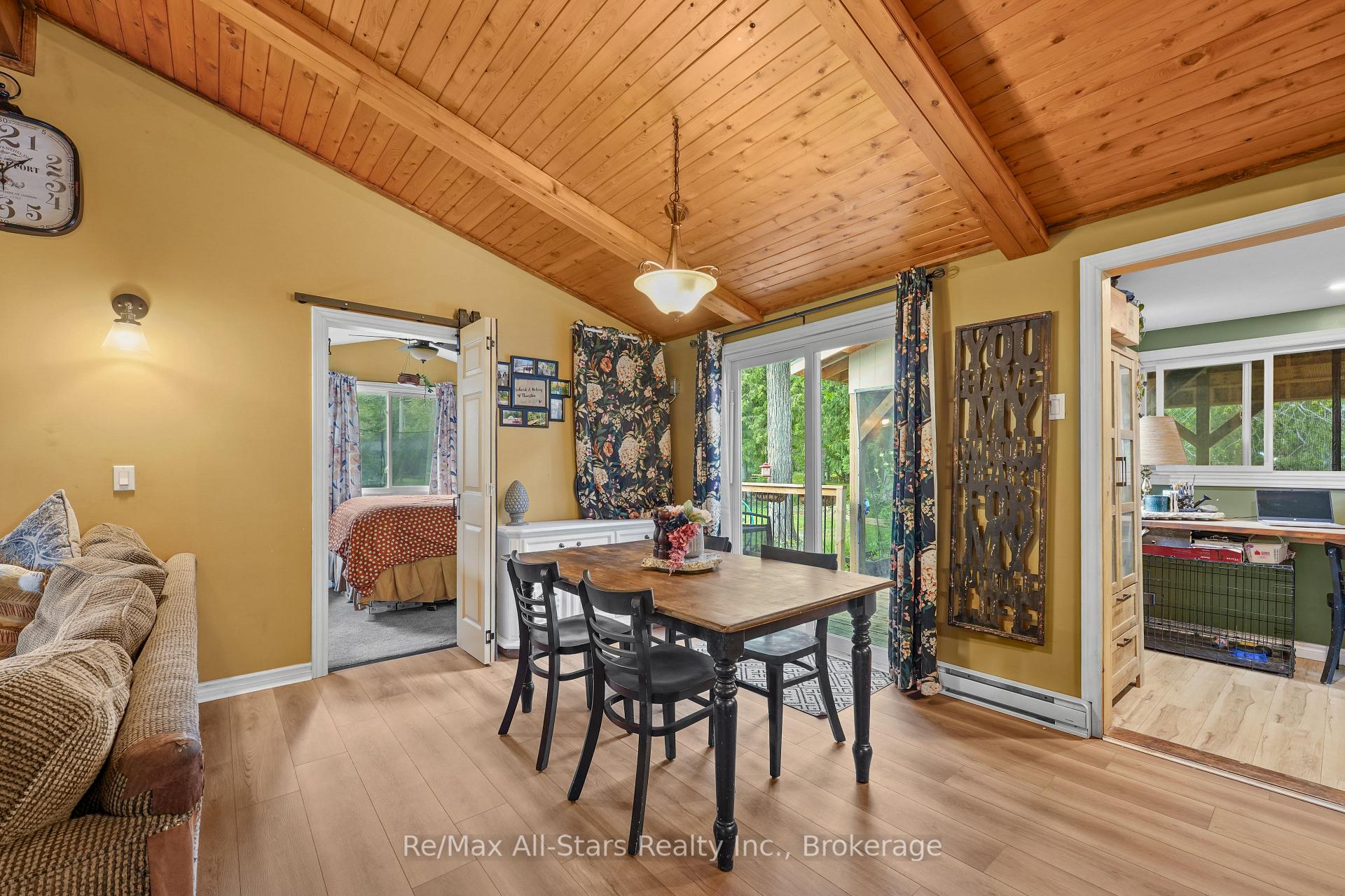 Photo 10 of 117 Echo Bay Road, Kawartha Lakes, Bobcaygeon — HOMEH