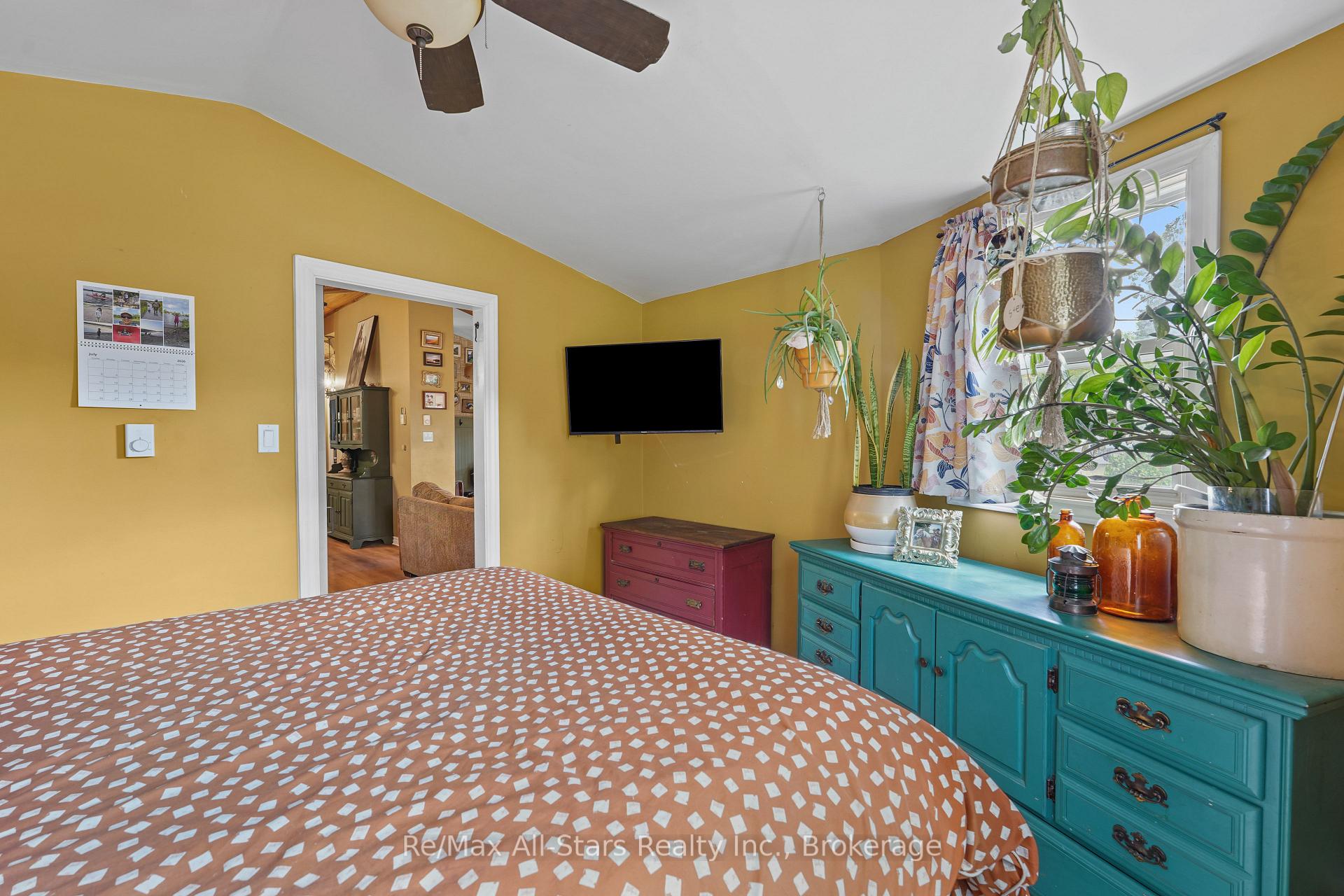 Photo 12 of 117 Echo Bay Road, Kawartha Lakes, Bobcaygeon — HOMEH
