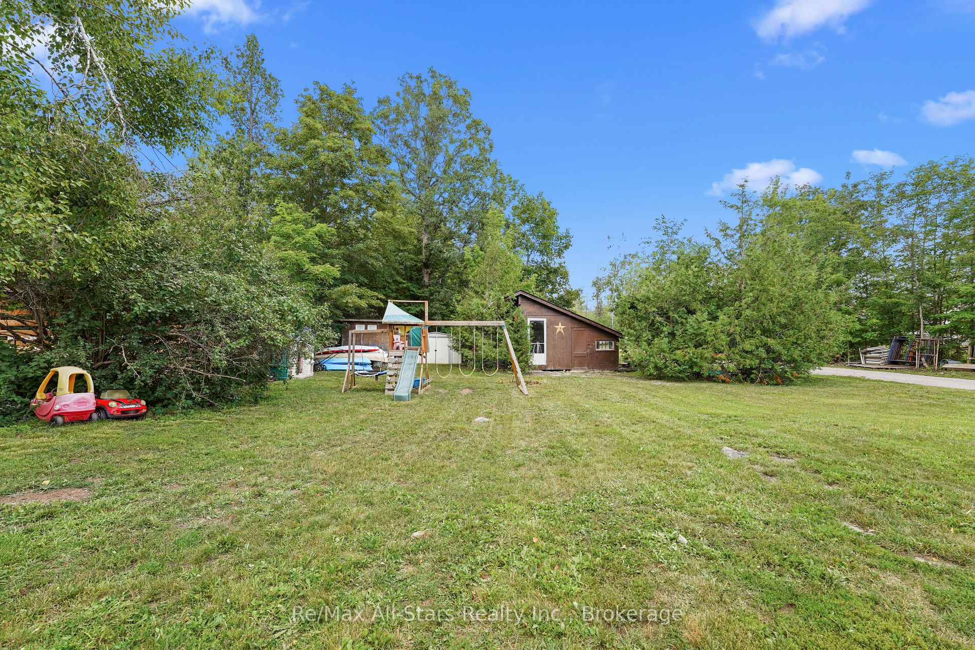 Photo 24 of 117 Echo Bay Road, Kawartha Lakes, Bobcaygeon — HOMEH