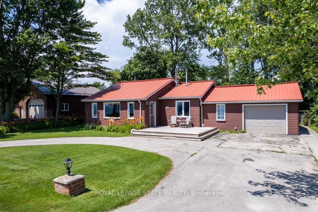 Photo 2 of 23 Lakeview Line, Haldimand, Dunnville — HOMEH