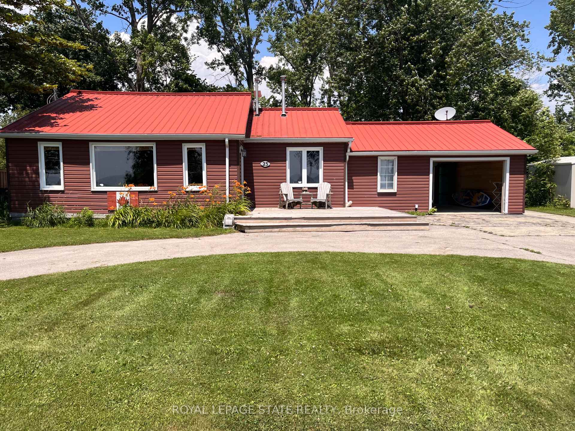 Photo 5 of 23 Lakeview Line, Haldimand, Dunnville — HOMEH