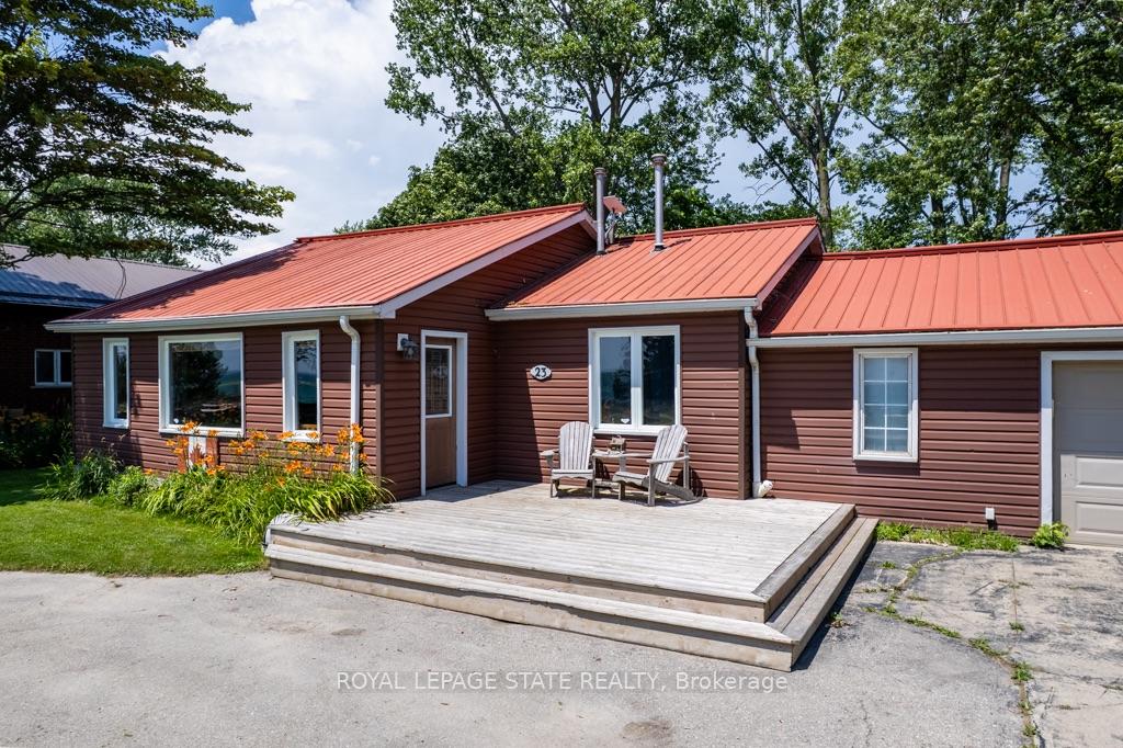 Photo 13 of 23 Lakeview Line, Haldimand, Dunnville — HOMEH