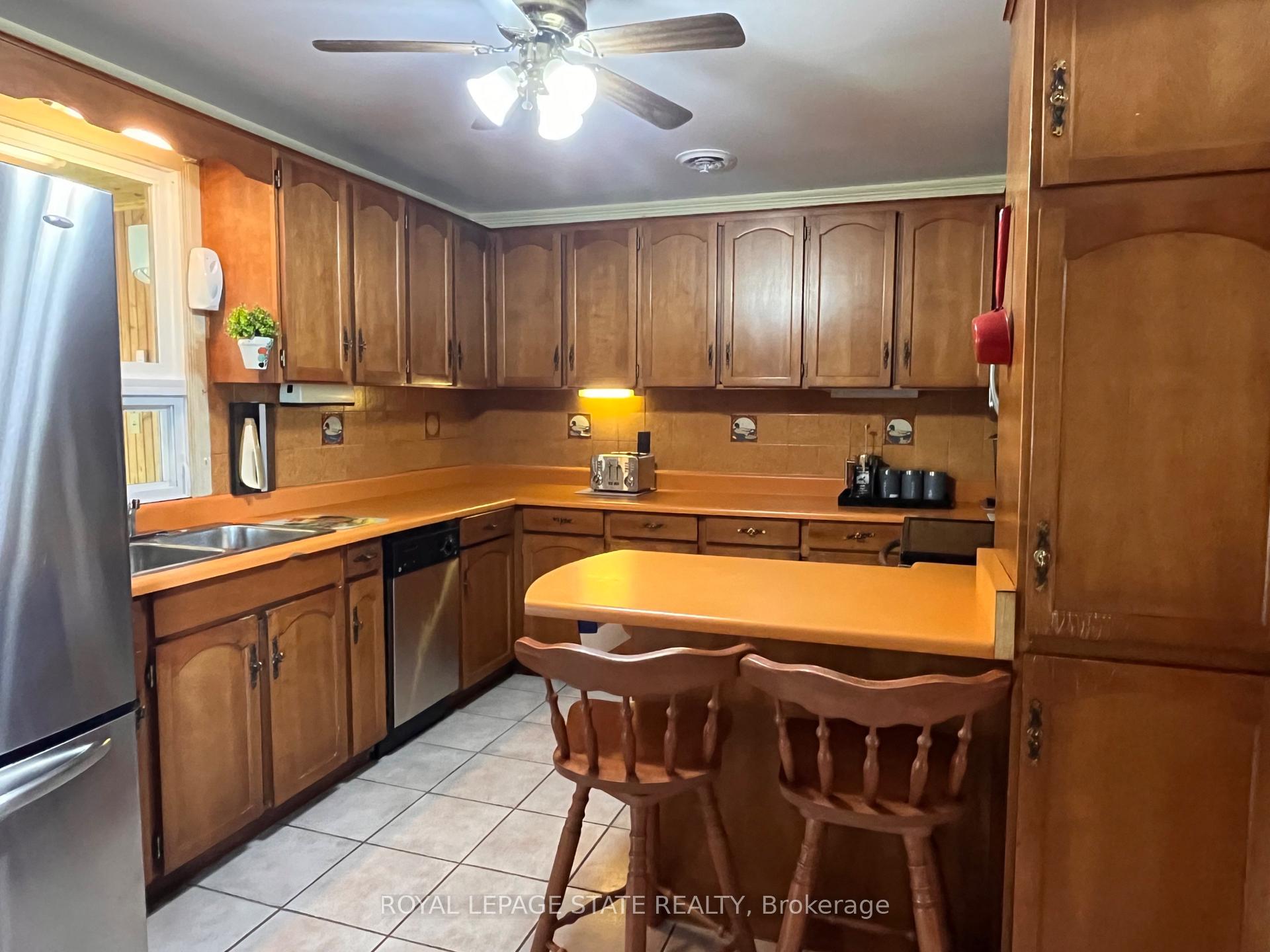 Photo 18 of 23 Lakeview Line, Haldimand, Dunnville — HOMEH