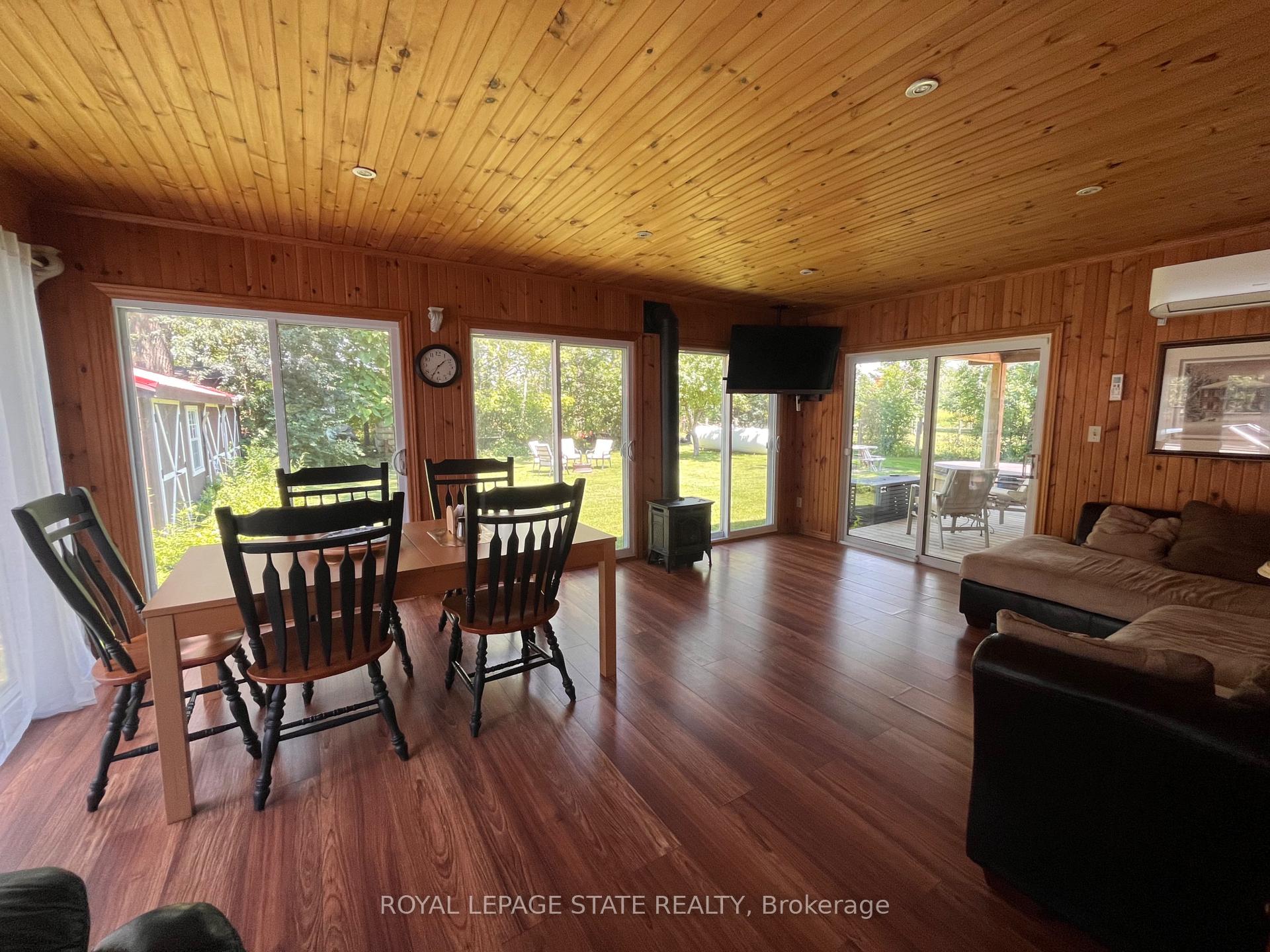 Photo 24 of 23 Lakeview Line, Haldimand, Dunnville — HOMEH