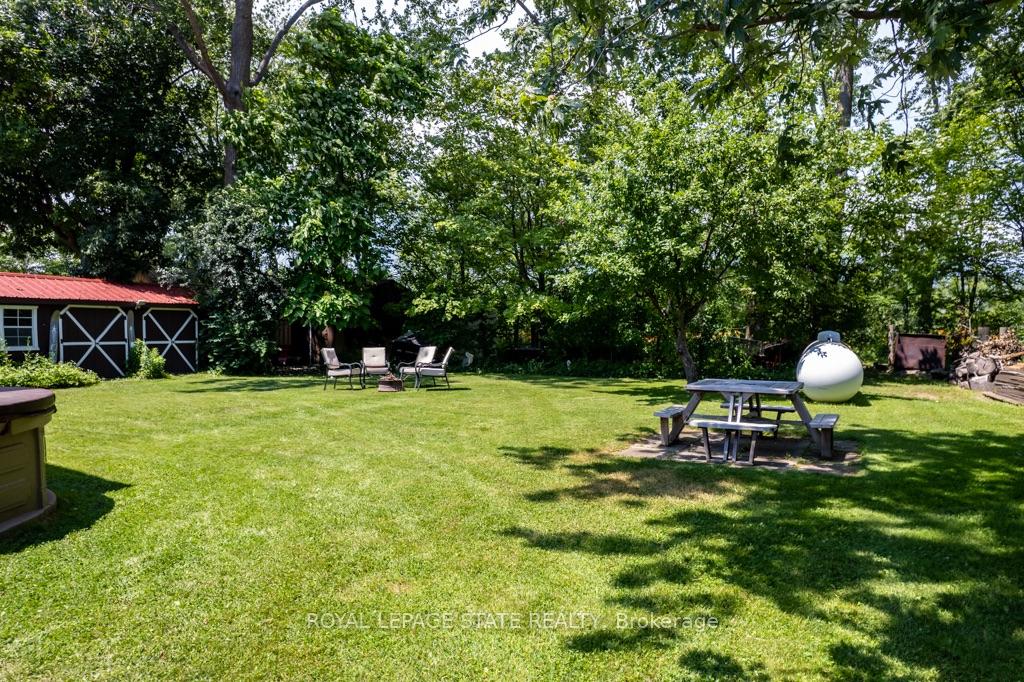 Photo 33 of 23 Lakeview Line, Haldimand, Dunnville — HOMEH