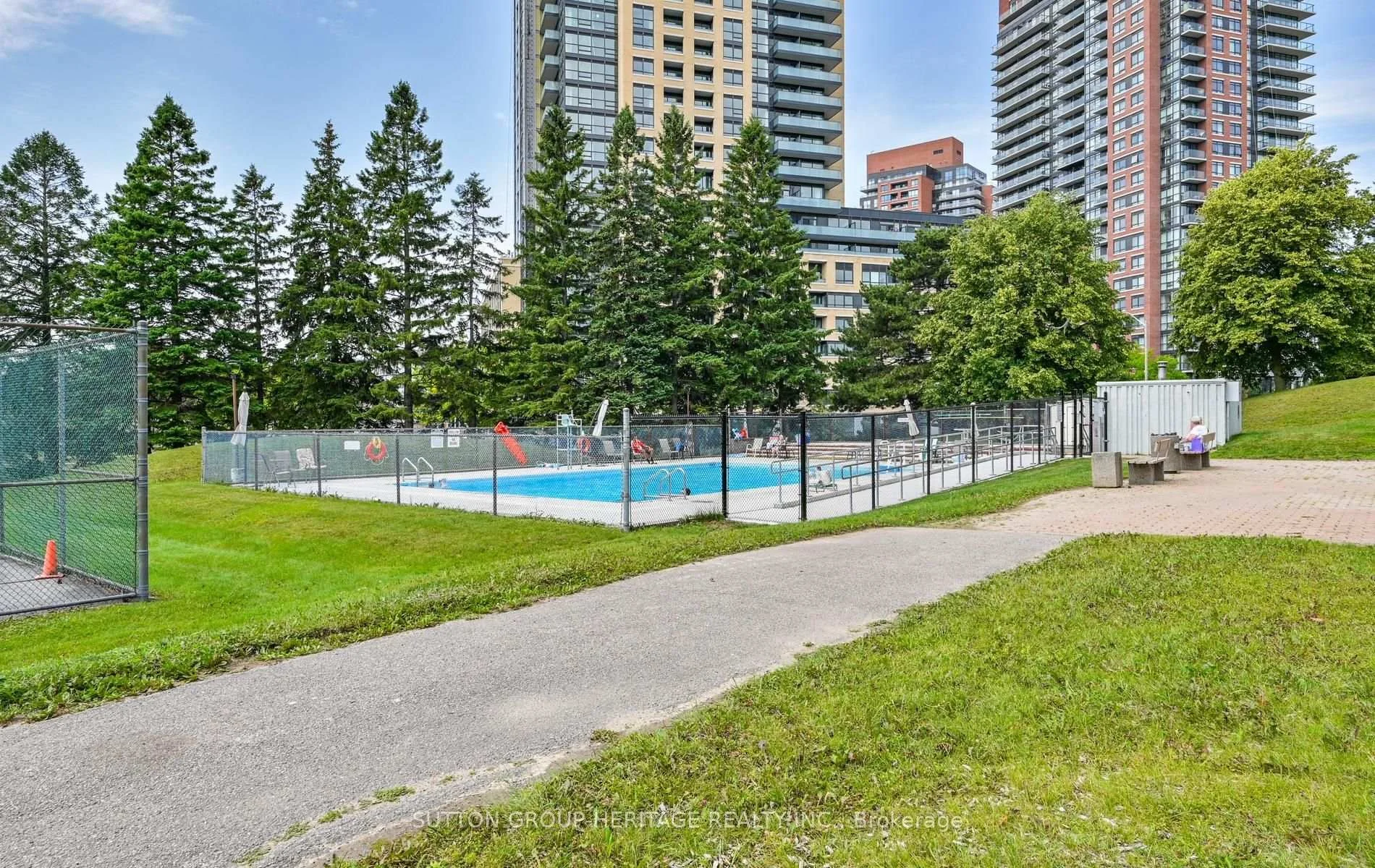Photo 42 of Unit 1608, 44 Falby Court E, Ajax, South East — HOMEH