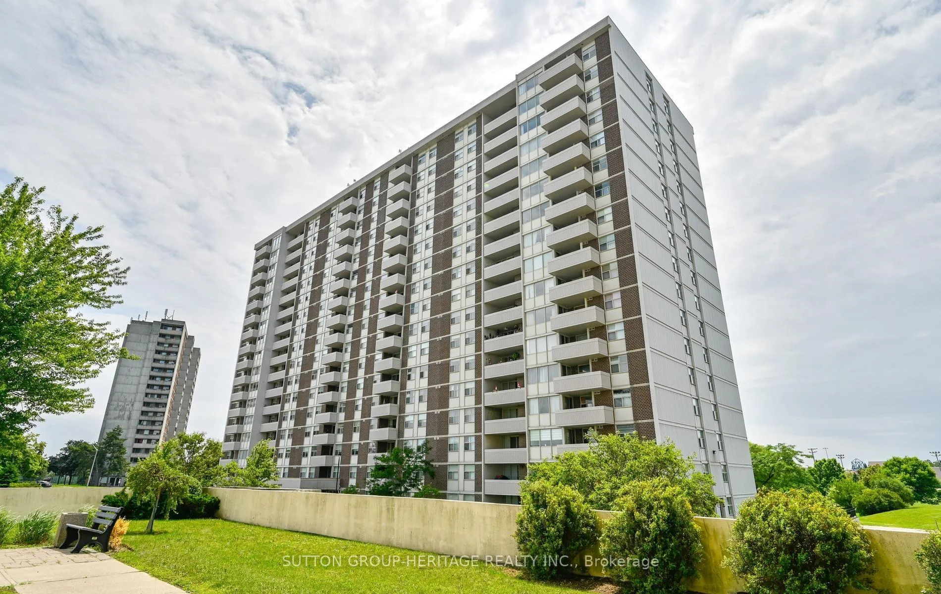 Photo 45 of Unit 1608, 44 Falby Court E, Ajax, South East — HOMEH