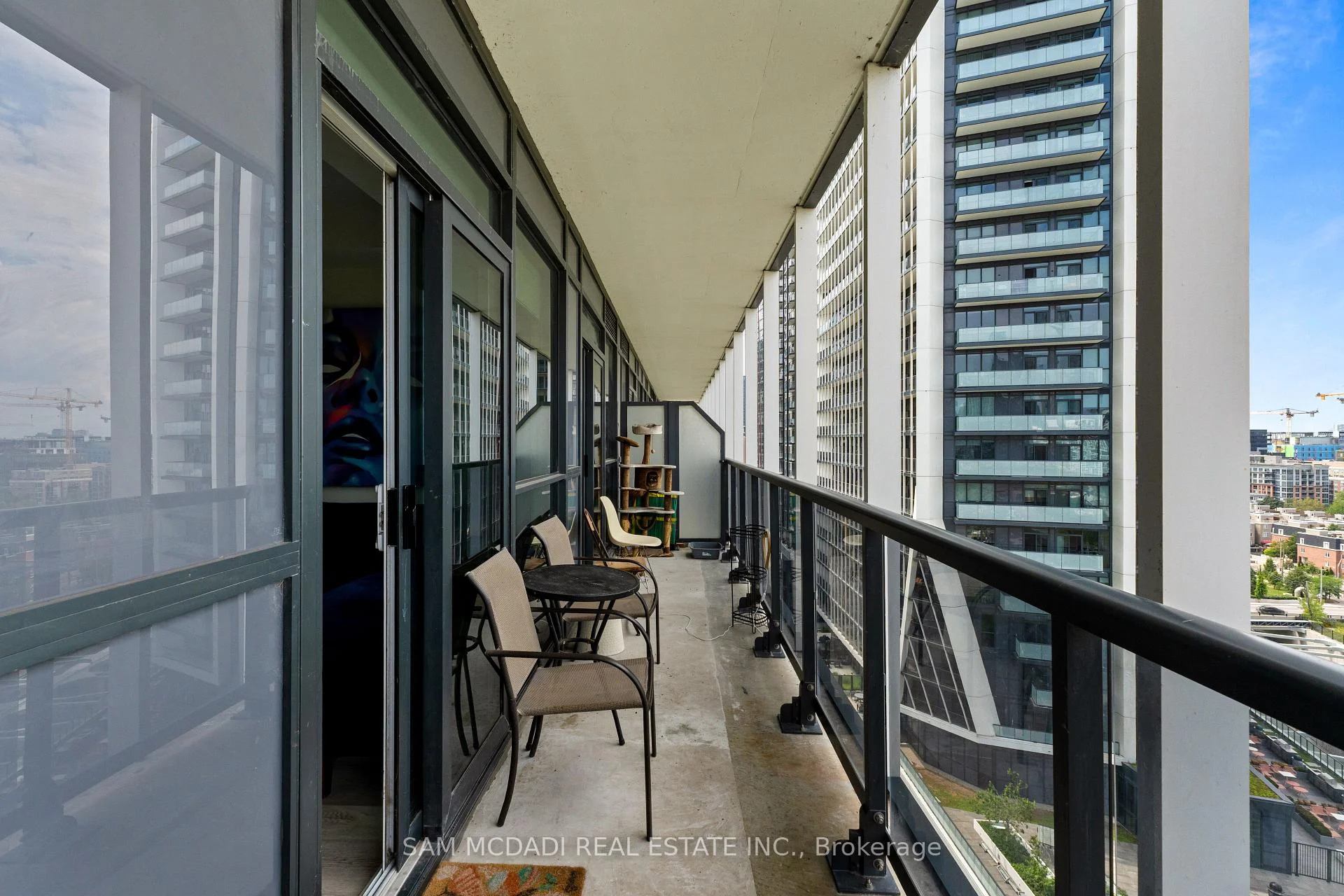 Photo 21 of Unit 1308, 30 Ordnance Street, Toronto, Niagara — HOMEH