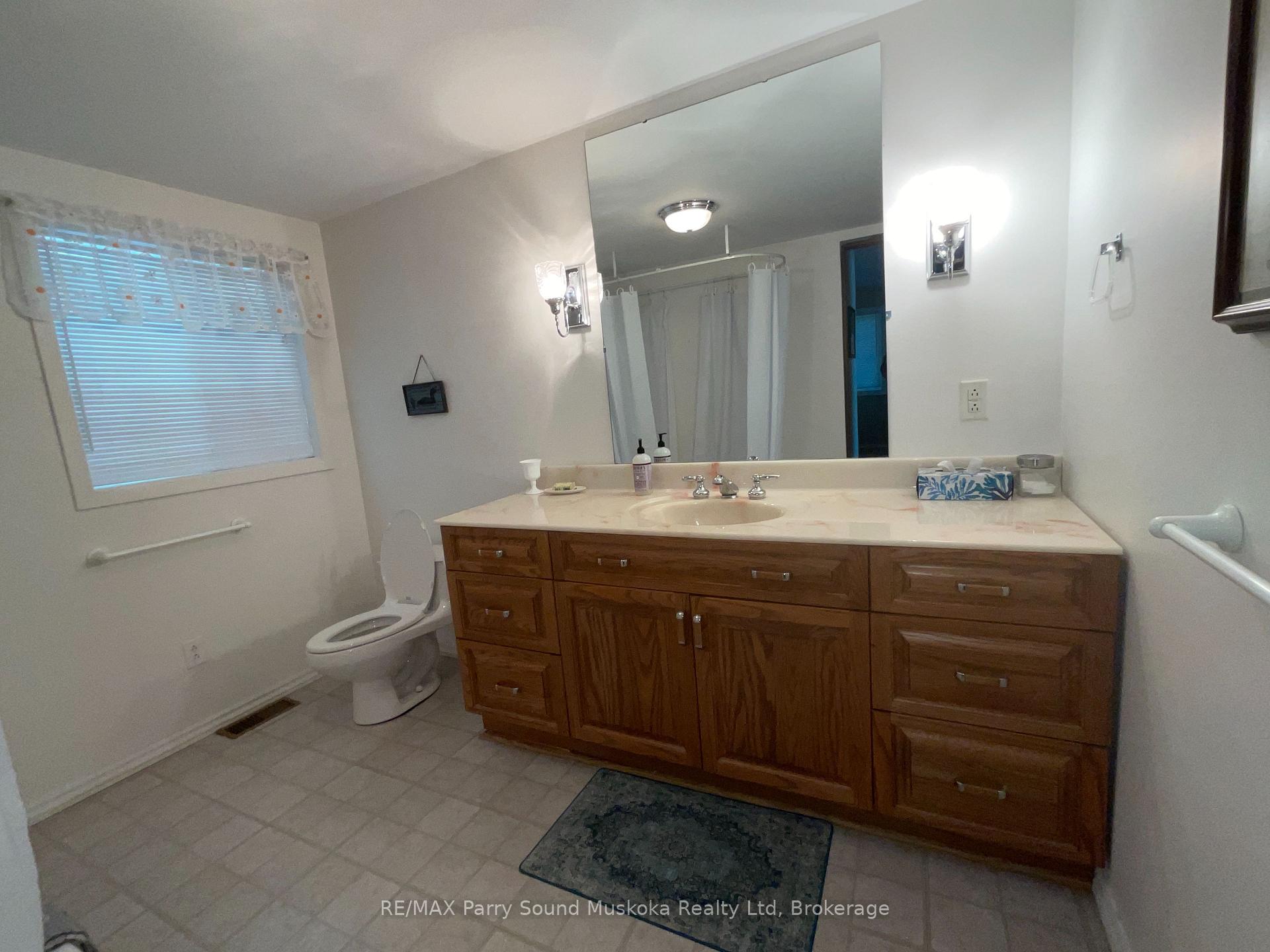 Photo 18 of 216 Lone Tree Road, Parry Sound Remote Area, Hardy — HOMEH
