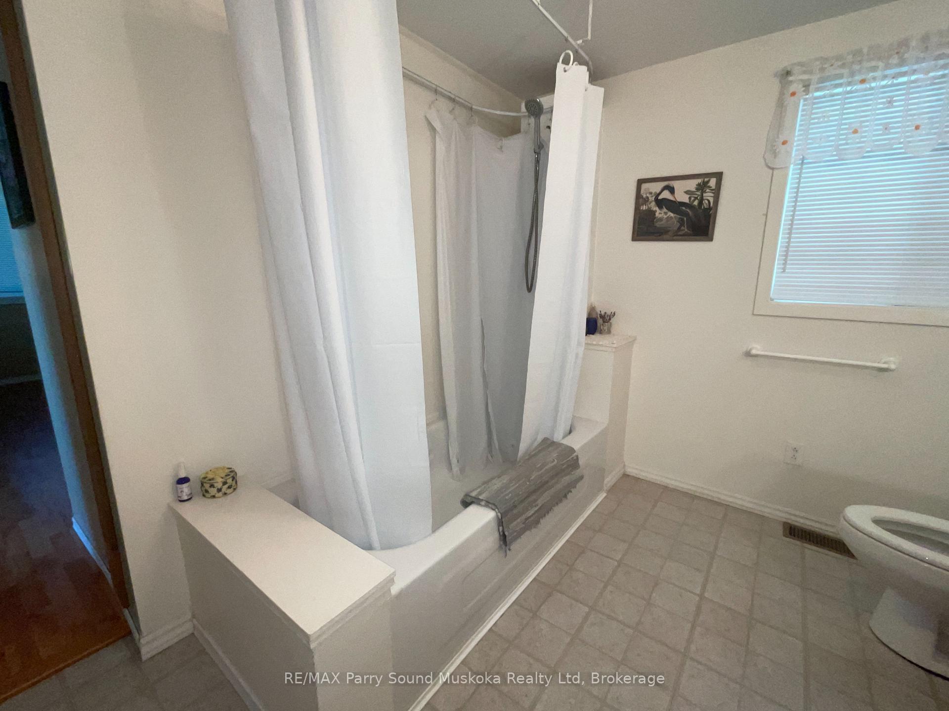 Photo 19 of 216 Lone Tree Road, Parry Sound Remote Area, Hardy — HOMEH