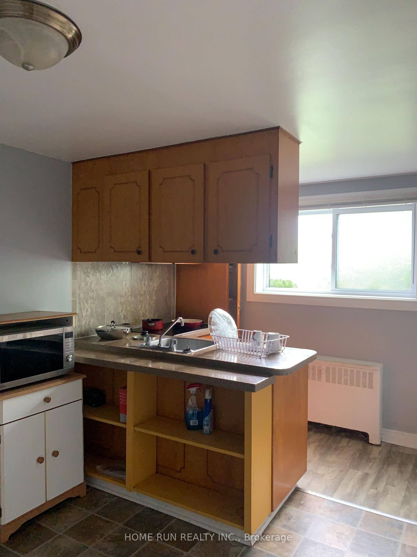 Photo 2 of Unit 1, 96 Ontario Street, Ottawa, Overbrook — HOMEH