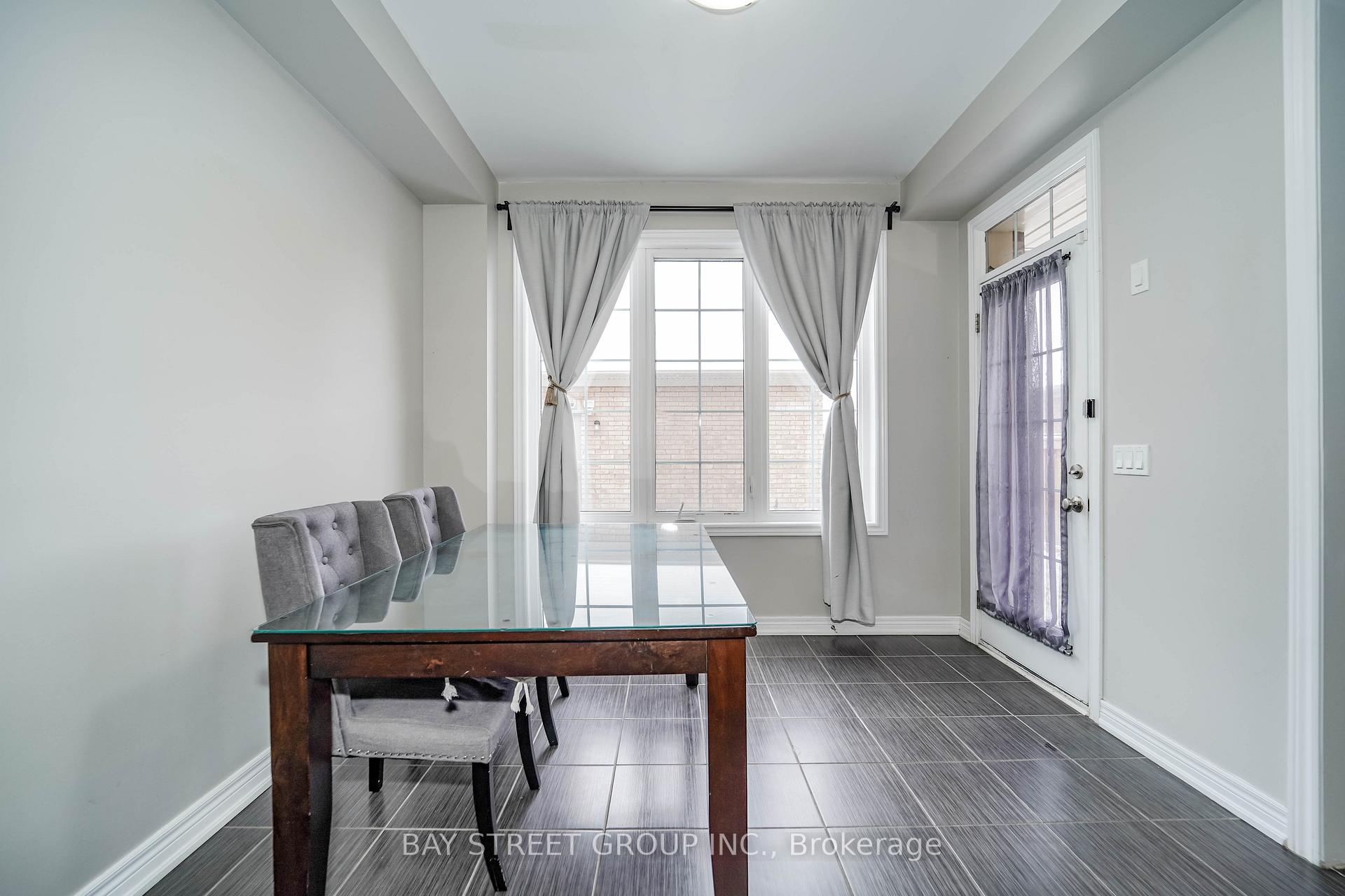 Photo 18 of 7 Gordon Landon Drive, Markham, Cornell — HOMEH
