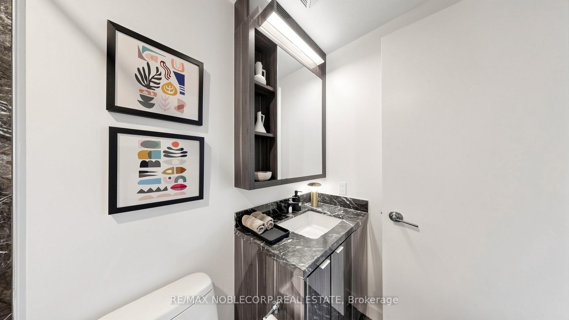 Photo 19 of 115 Blue Jays Way, Toronto, Waterfront Communities — HOMEH