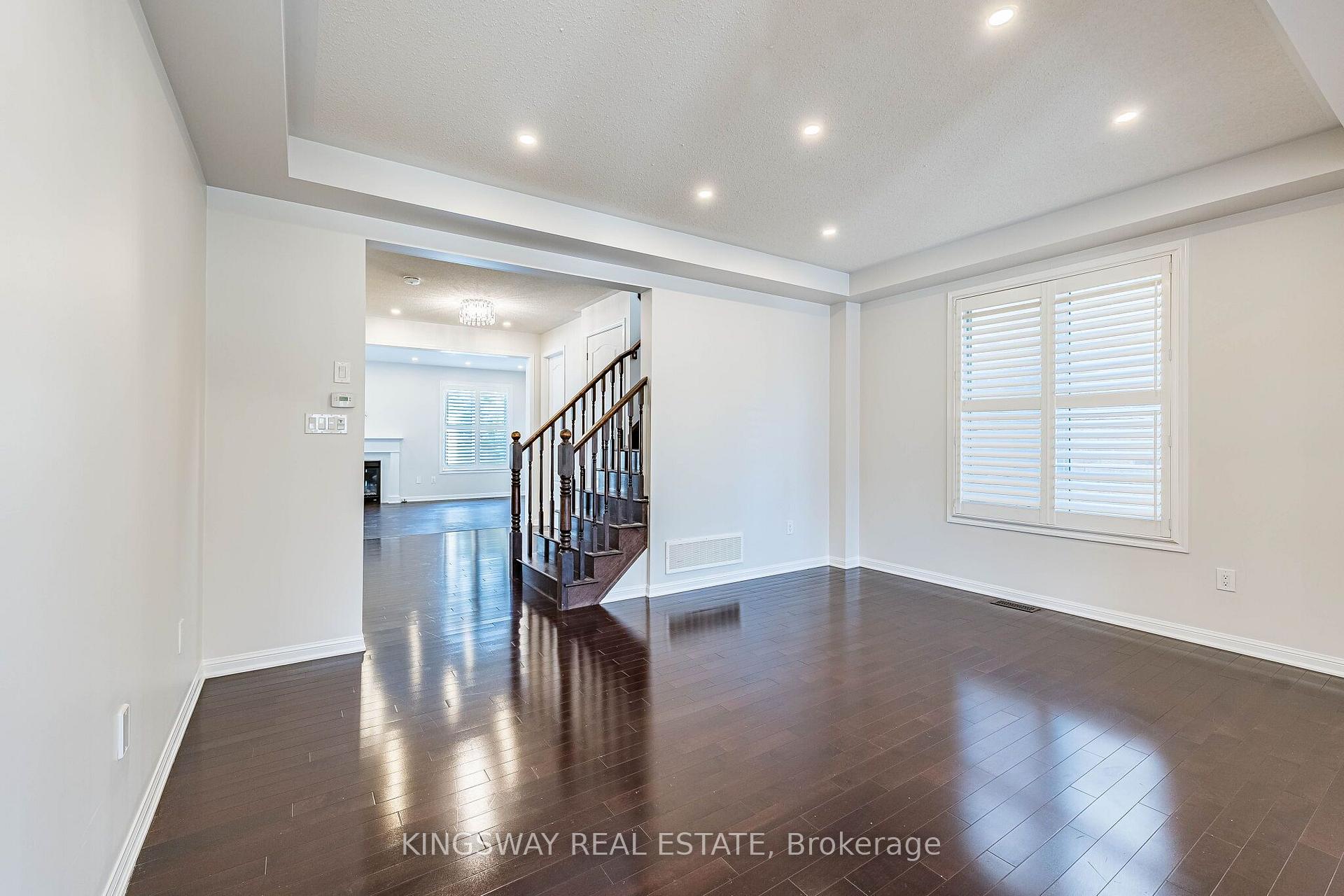 Photo 8 of 323 Cochrane Terrace, Milton, Willmott — HOMEH