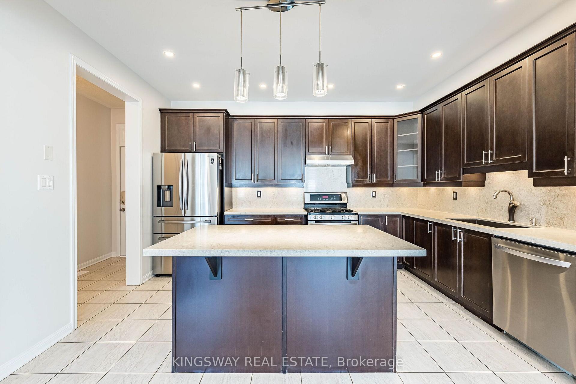 Photo 13 of 323 Cochrane Terrace, Milton, Willmott — HOMEH