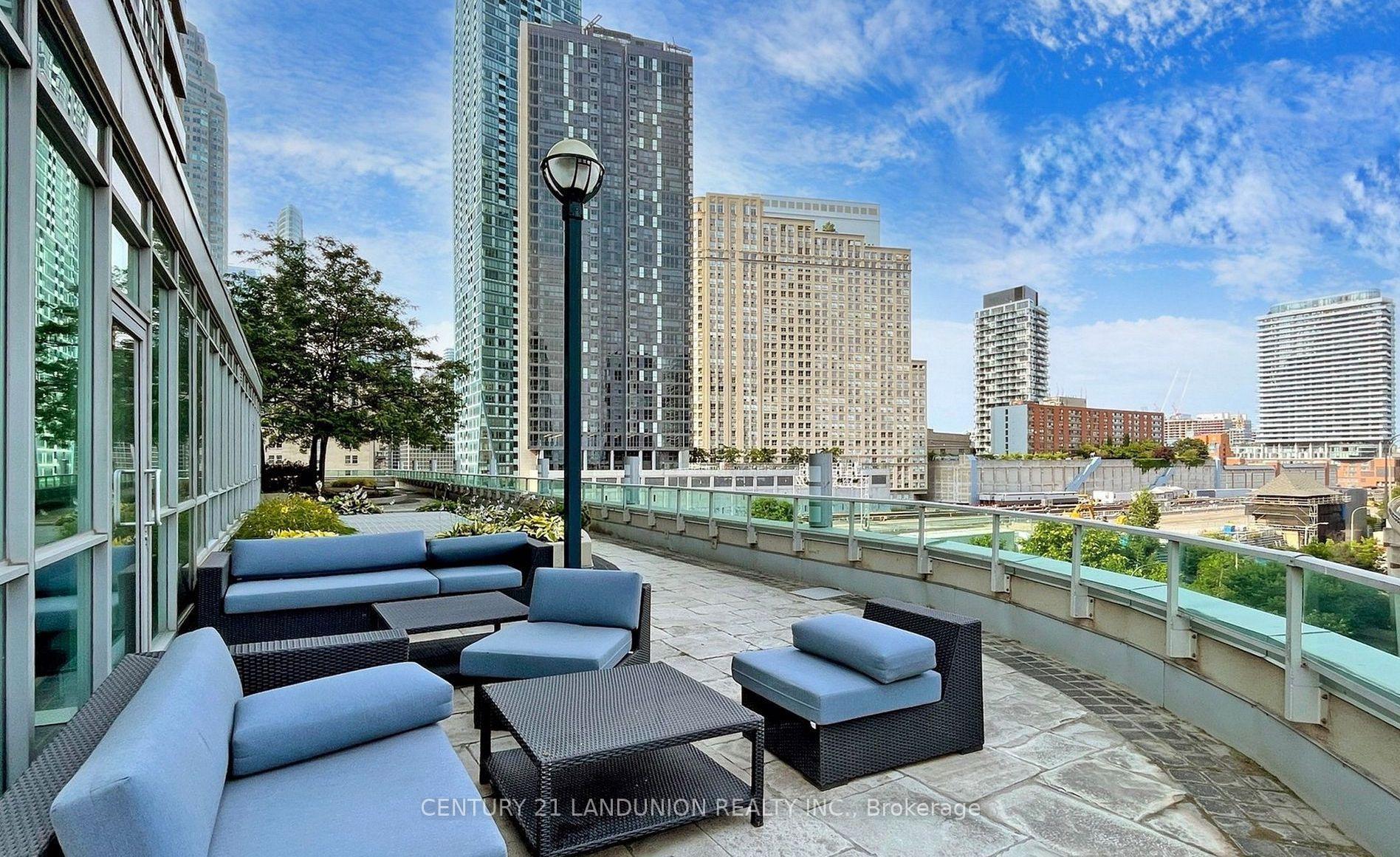 Photo 7 of Unit 2714, 18 Yonge Street, Toronto, Waterfront Communities — HOMEH