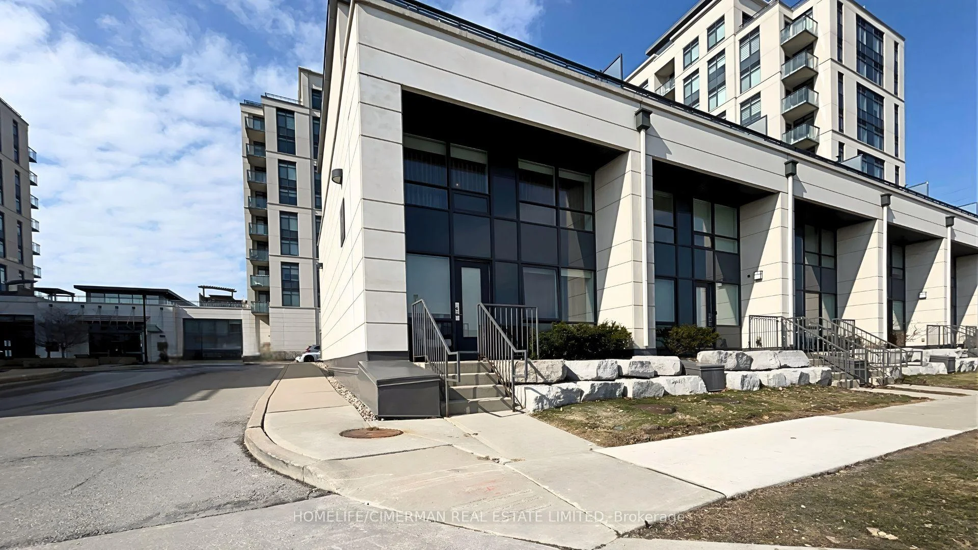 Photo 44 of Unit 118, 12 Woodstream Boulevard, Vaughan, Vaughan Grove — HOMEH