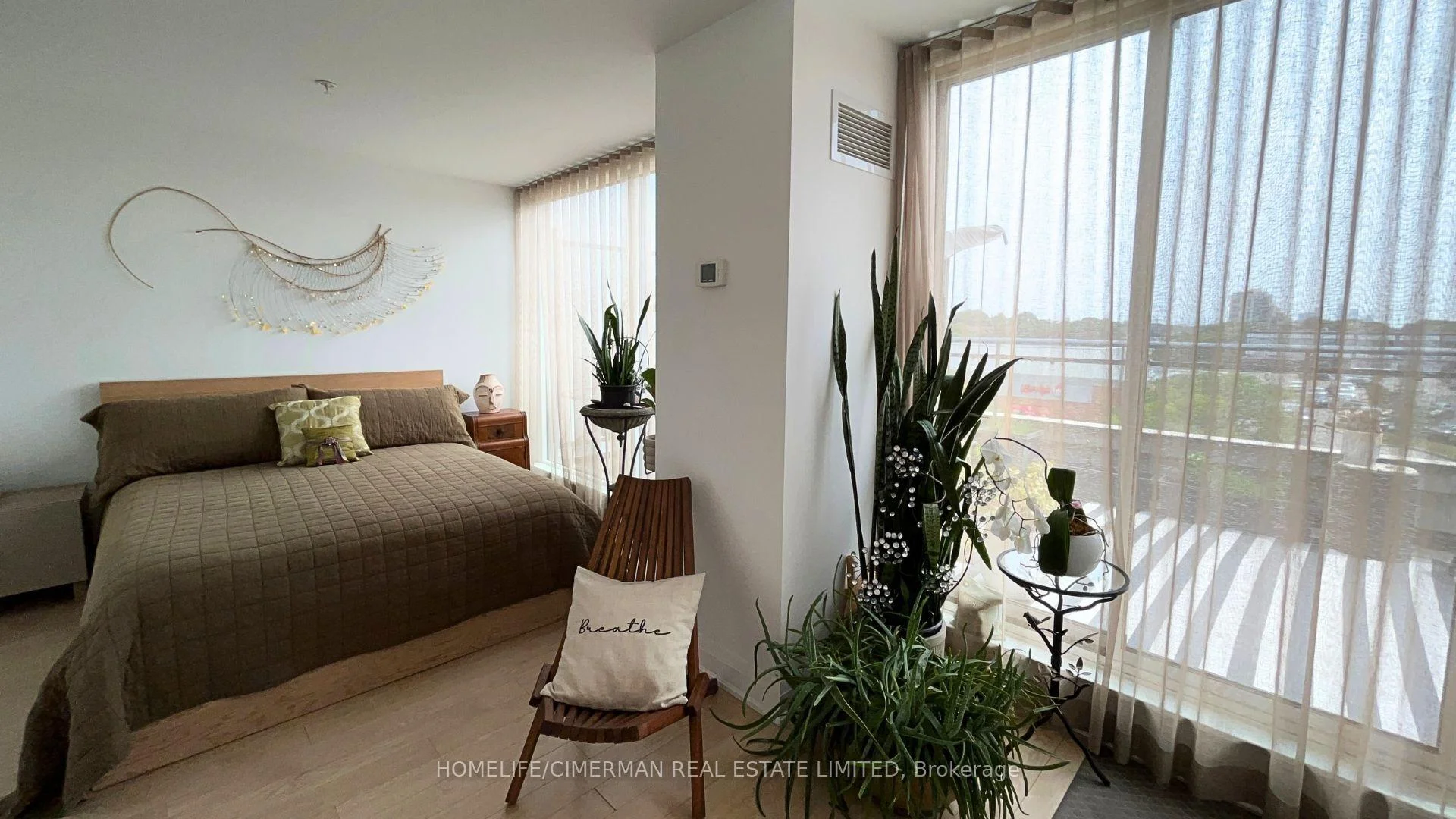 Photo 51 of Unit 118, 12 Woodstream Boulevard, Vaughan, Vaughan Grove — HOMEH