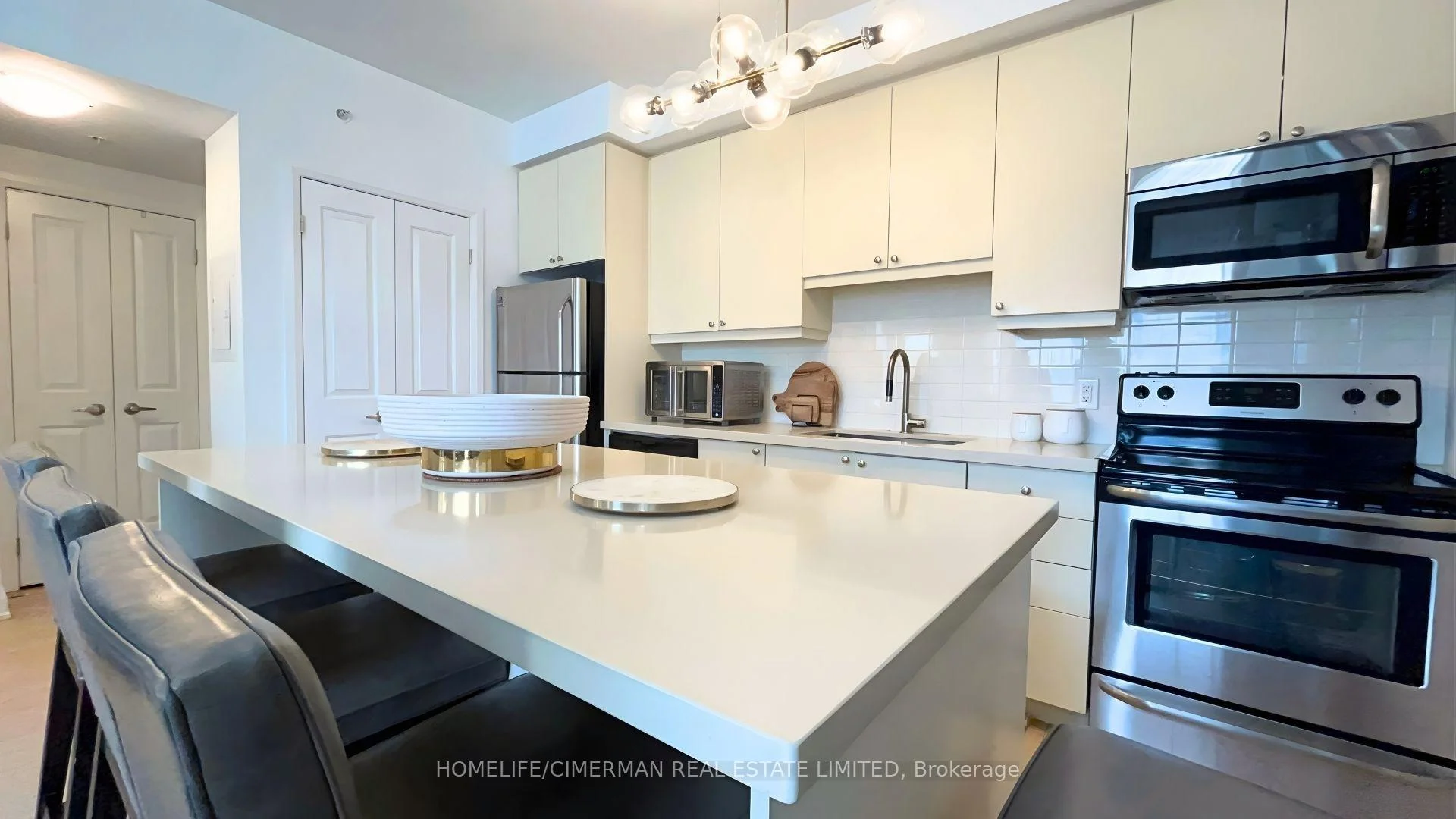 Photo 76 of Unit 118, 12 Woodstream Boulevard, Vaughan, Vaughan Grove — HOMEH