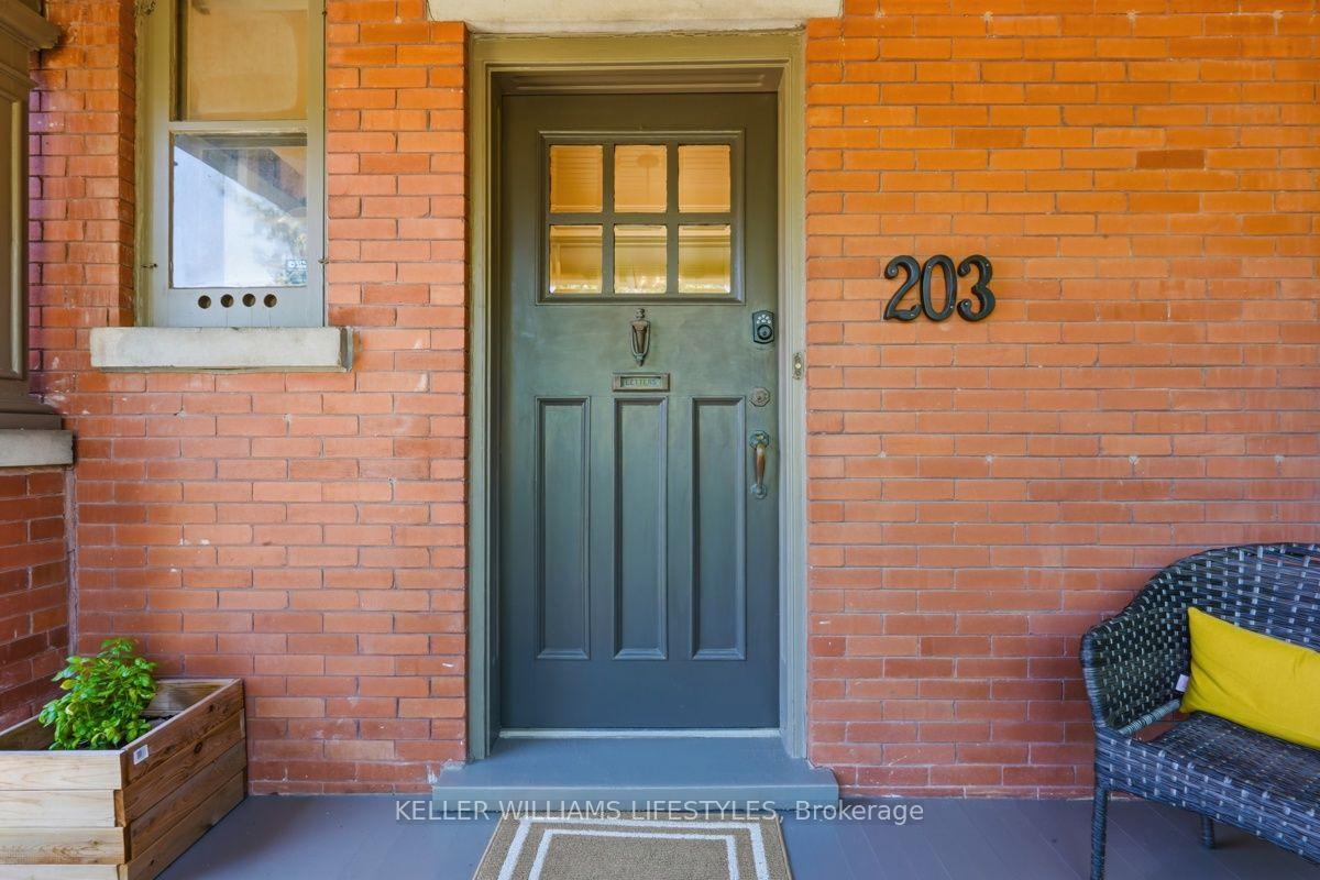 Photo 7 of 203 Cheapside Street, London, East B — HOMEH