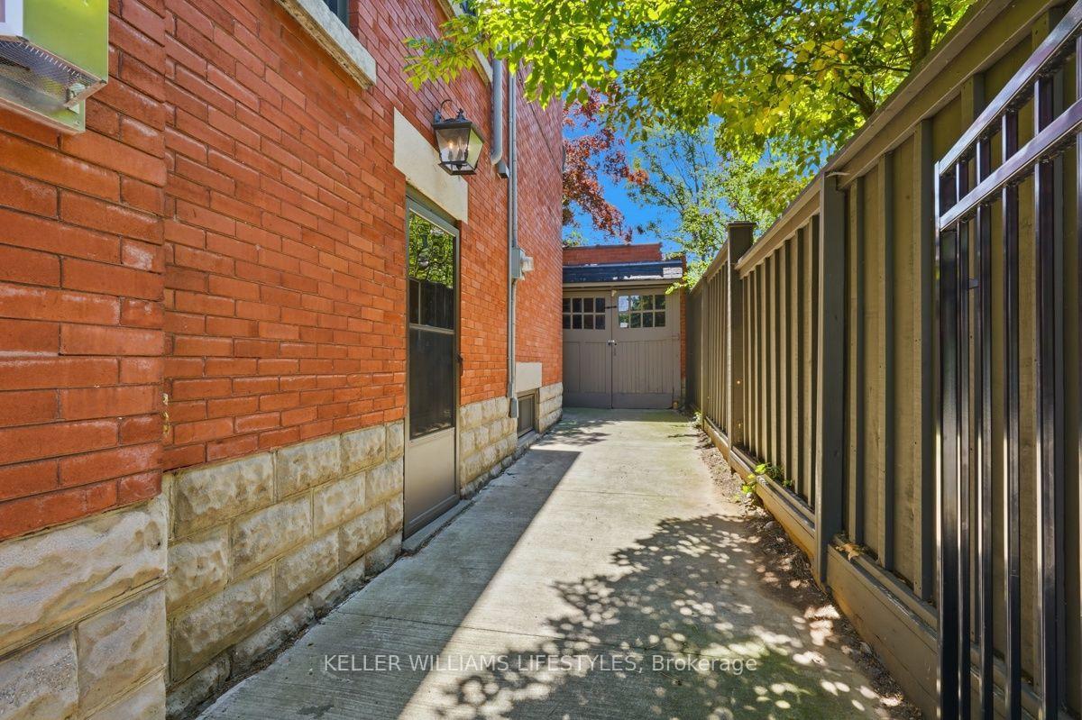 Photo 43 of 203 Cheapside Street, London, East B — HOMEH