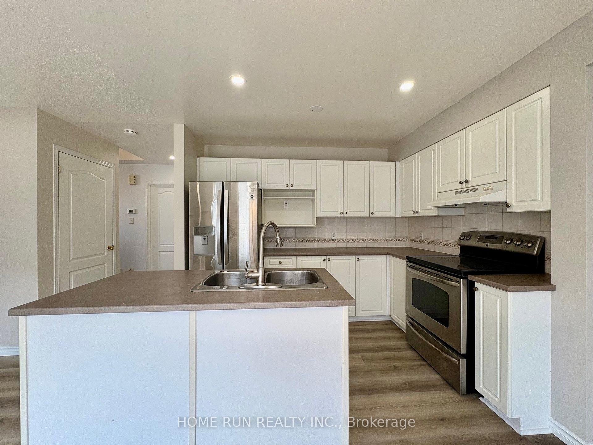 Photo 17 of 52 Collington Street, Ottawa, Barrhaven East — HOMEH