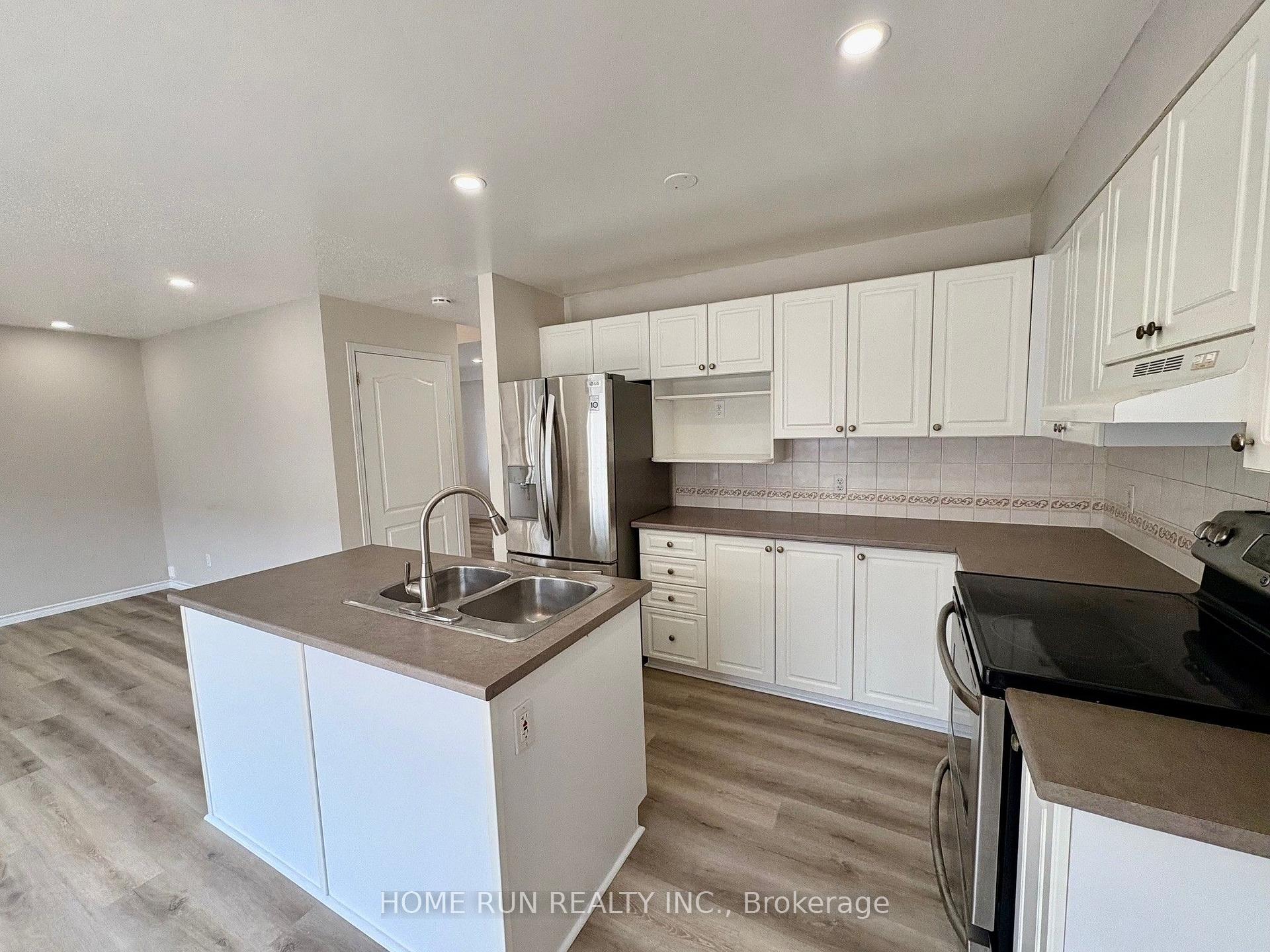Photo 18 of 52 Collington Street, Ottawa, Barrhaven East — HOMEH
