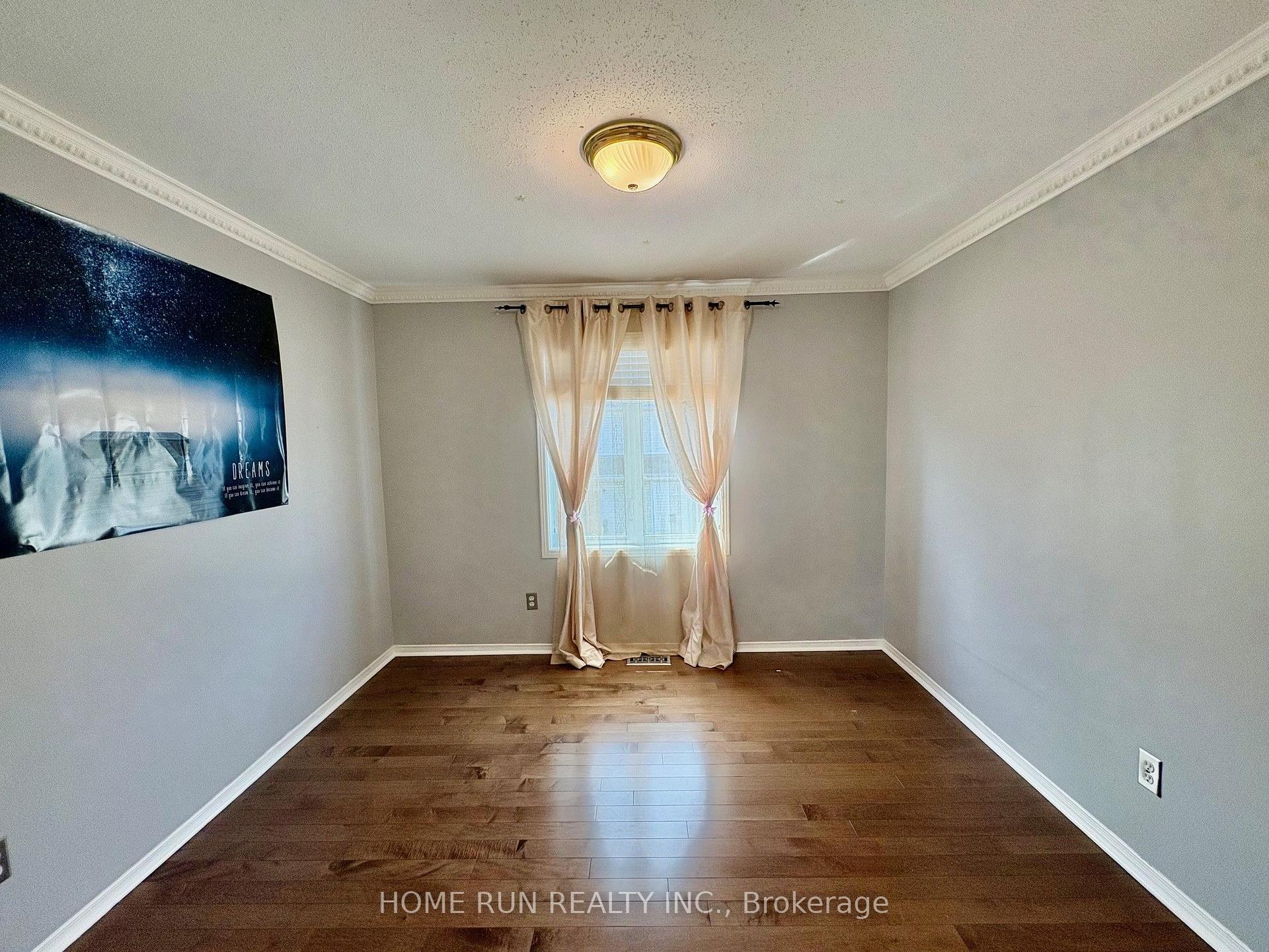 Photo 31 of 52 Collington Street, Ottawa, Barrhaven East — HOMEH