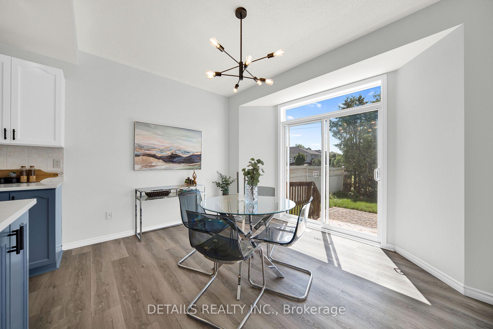 Photo 12 of 757 Schubert Circle, Ottawa, Avalon East — HOMEH